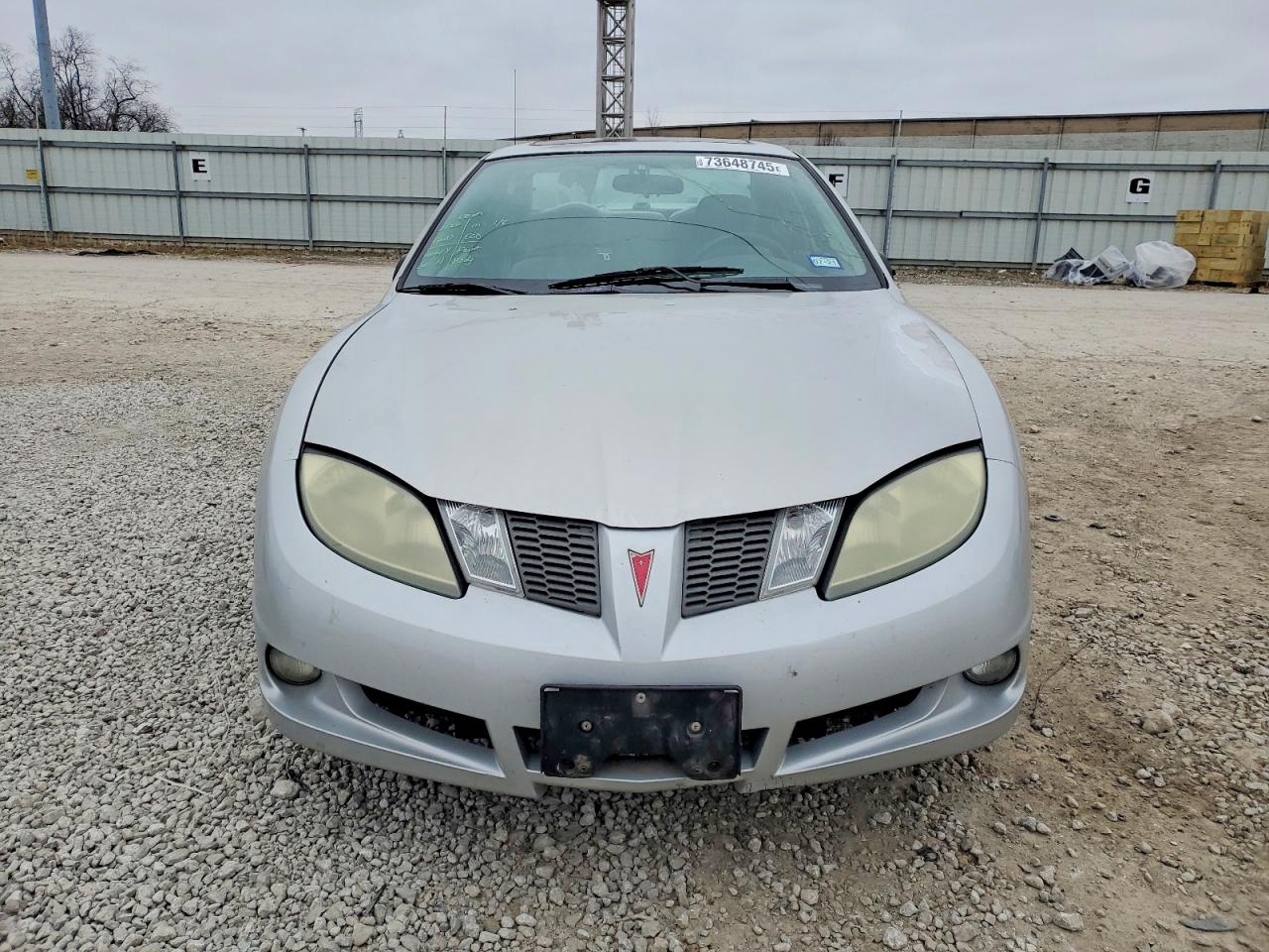 2004 Pontiac Sunfire Silver vin: 3G2JB12F34S163430