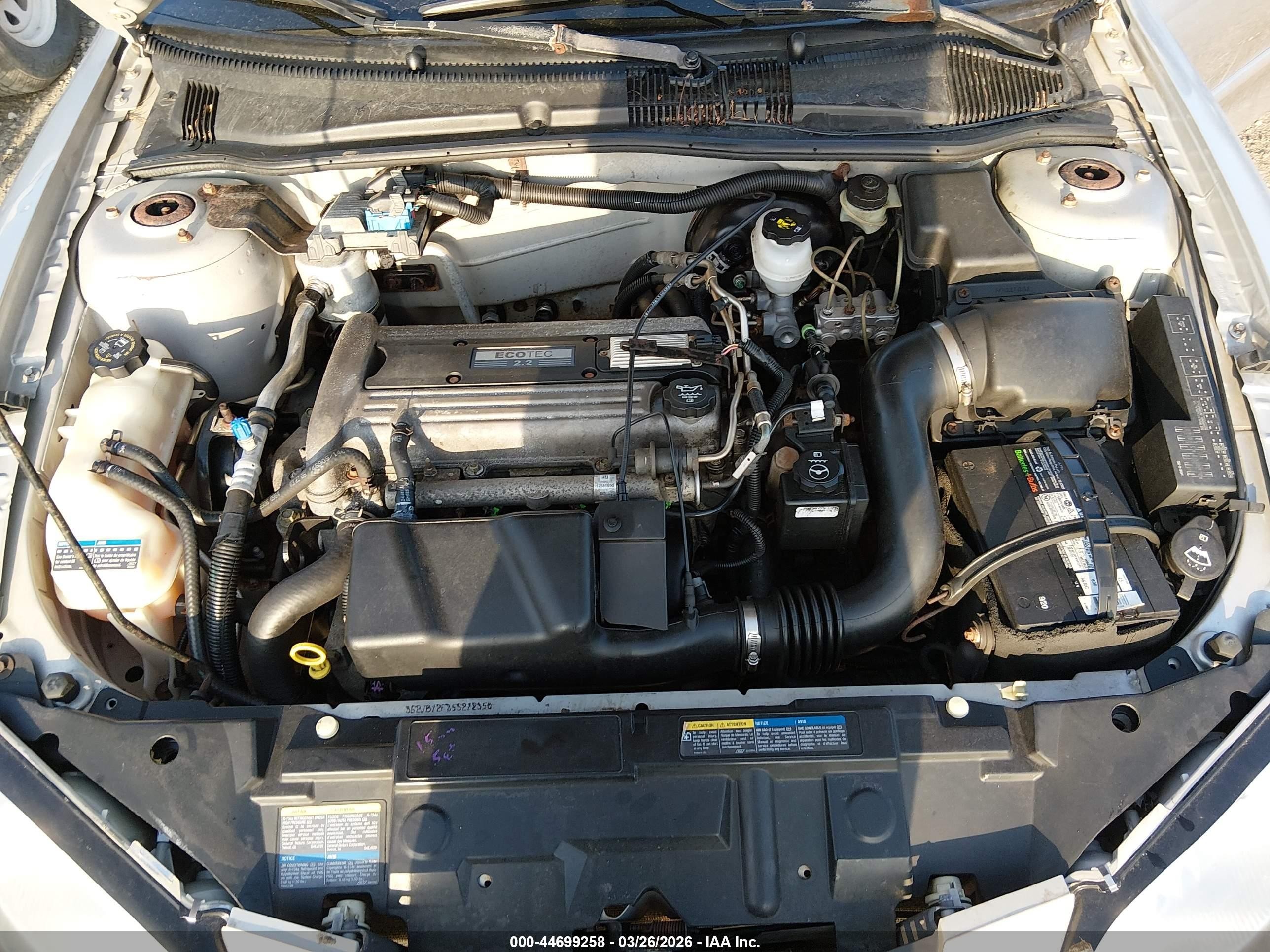 2005 Pontiac Sunfire   Silver vin: 3G2JB12F35S212353