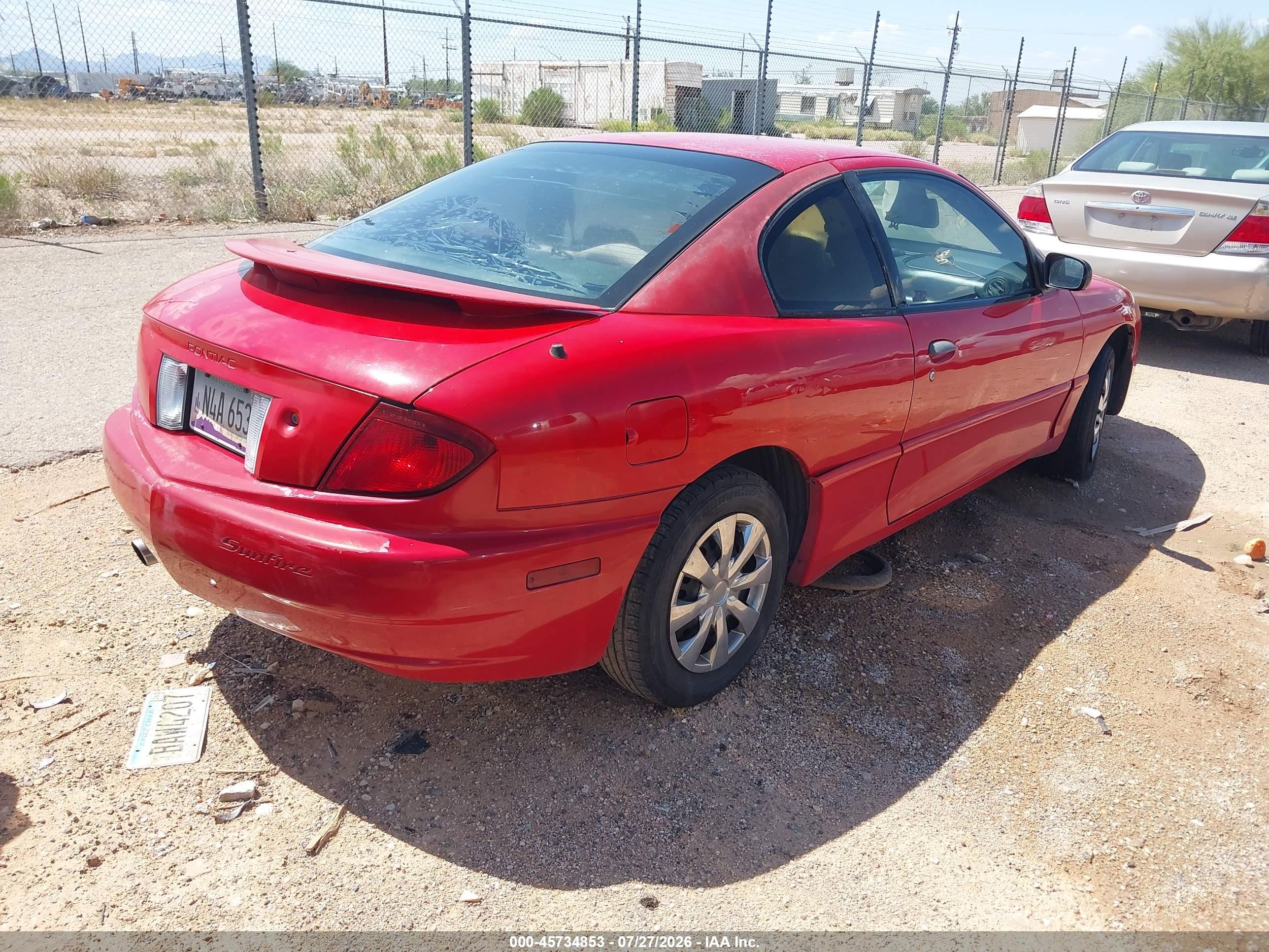 2005 Pontiac Sunfire   Red vin: 3G2JB12F55S169392