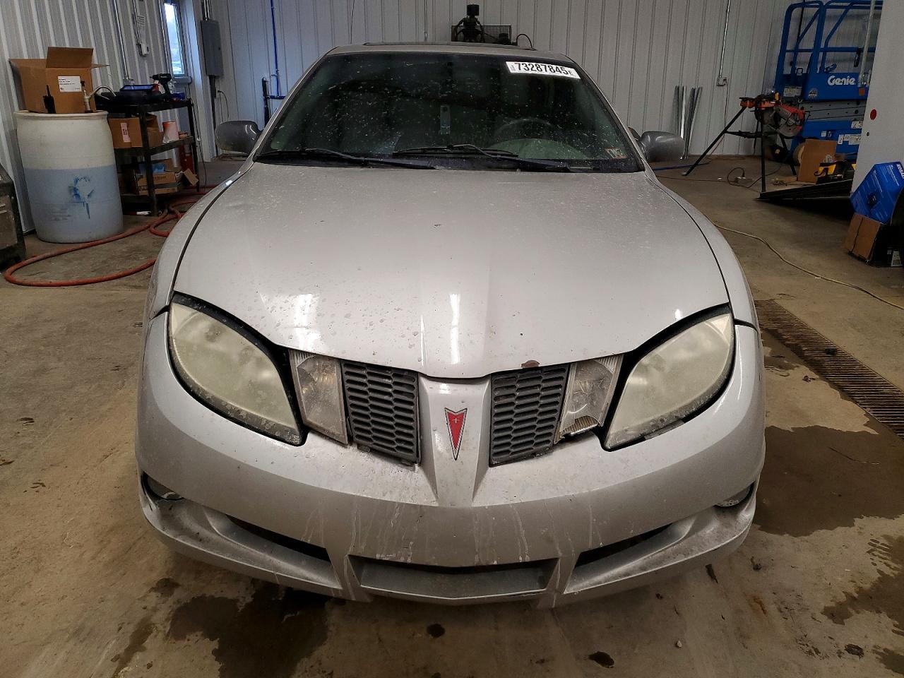 2005 Pontiac Sunfire Silver vin: 3G2JB12F55S170929