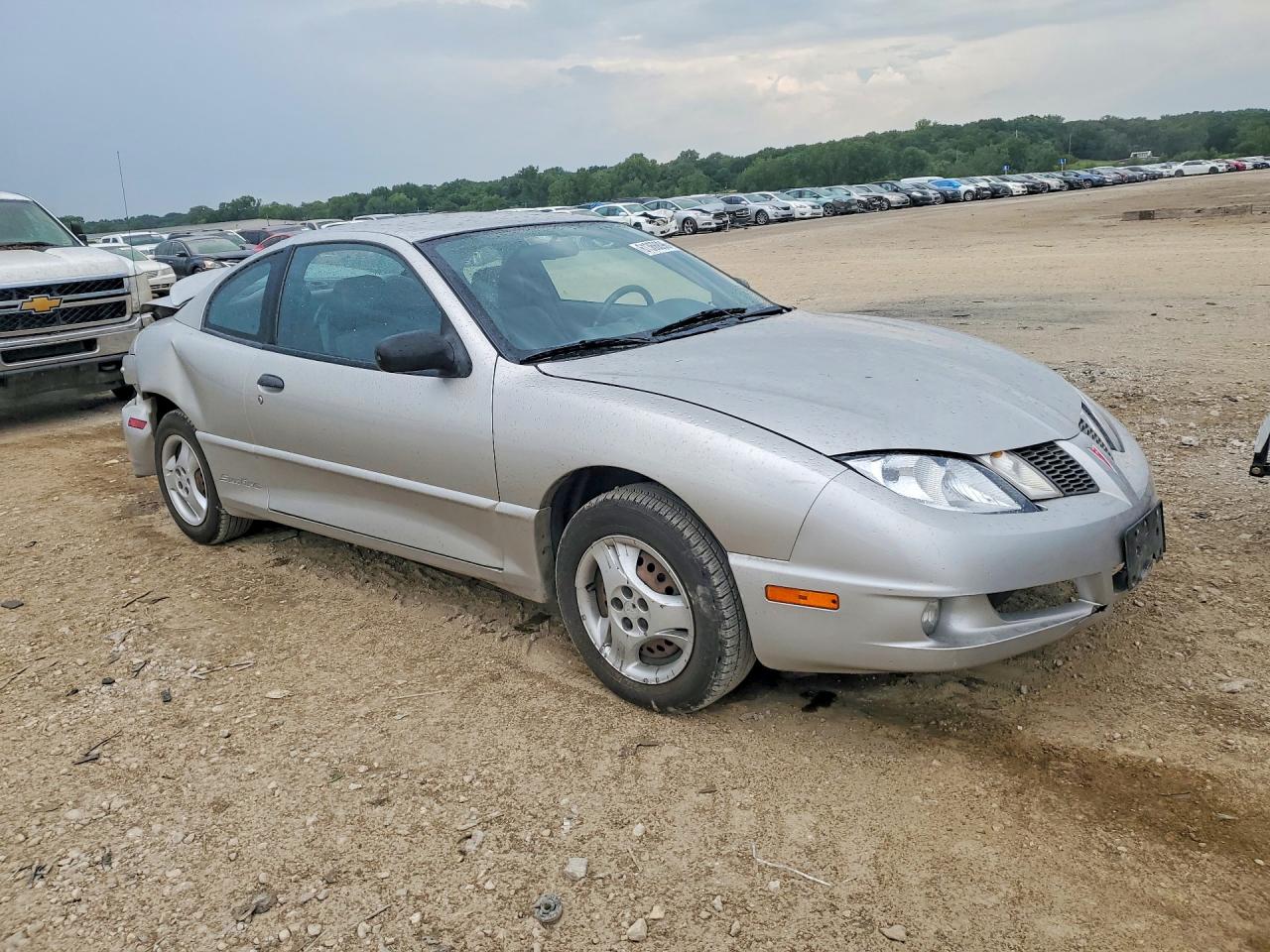 2005 Pontiac Sunfire Silver vin: 3G2JB12F65S215683