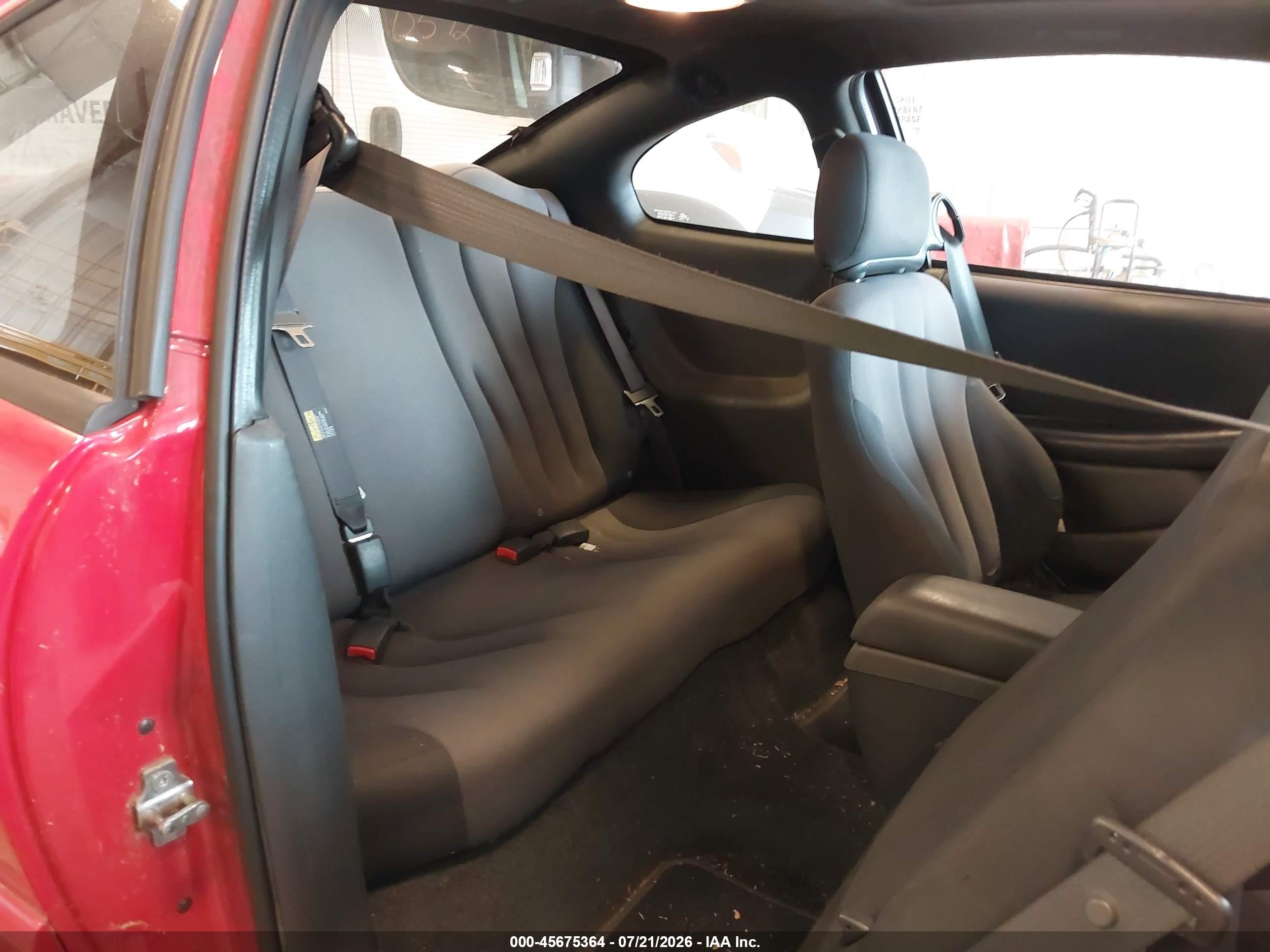 2005 Pontiac Sunfire   Red vin: 3G2JB12F85S113219