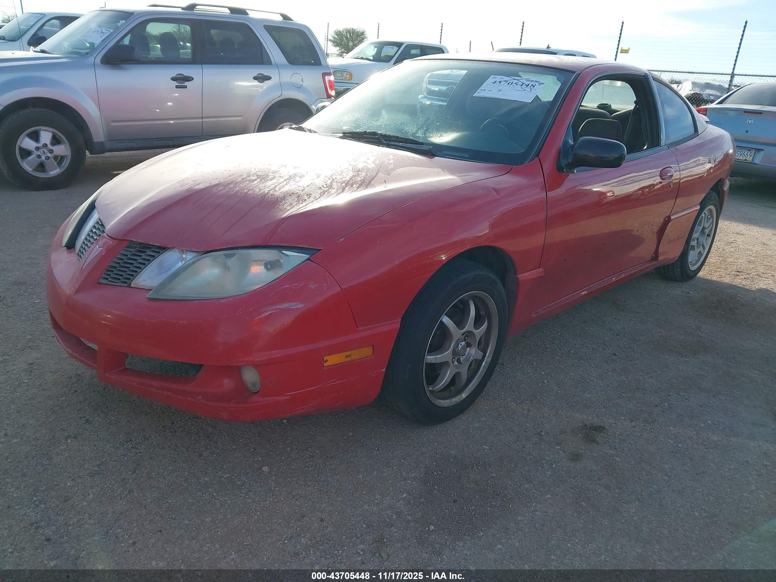 2004 Pontiac Sunfire   Red vin: 3G2JB12F94S162315