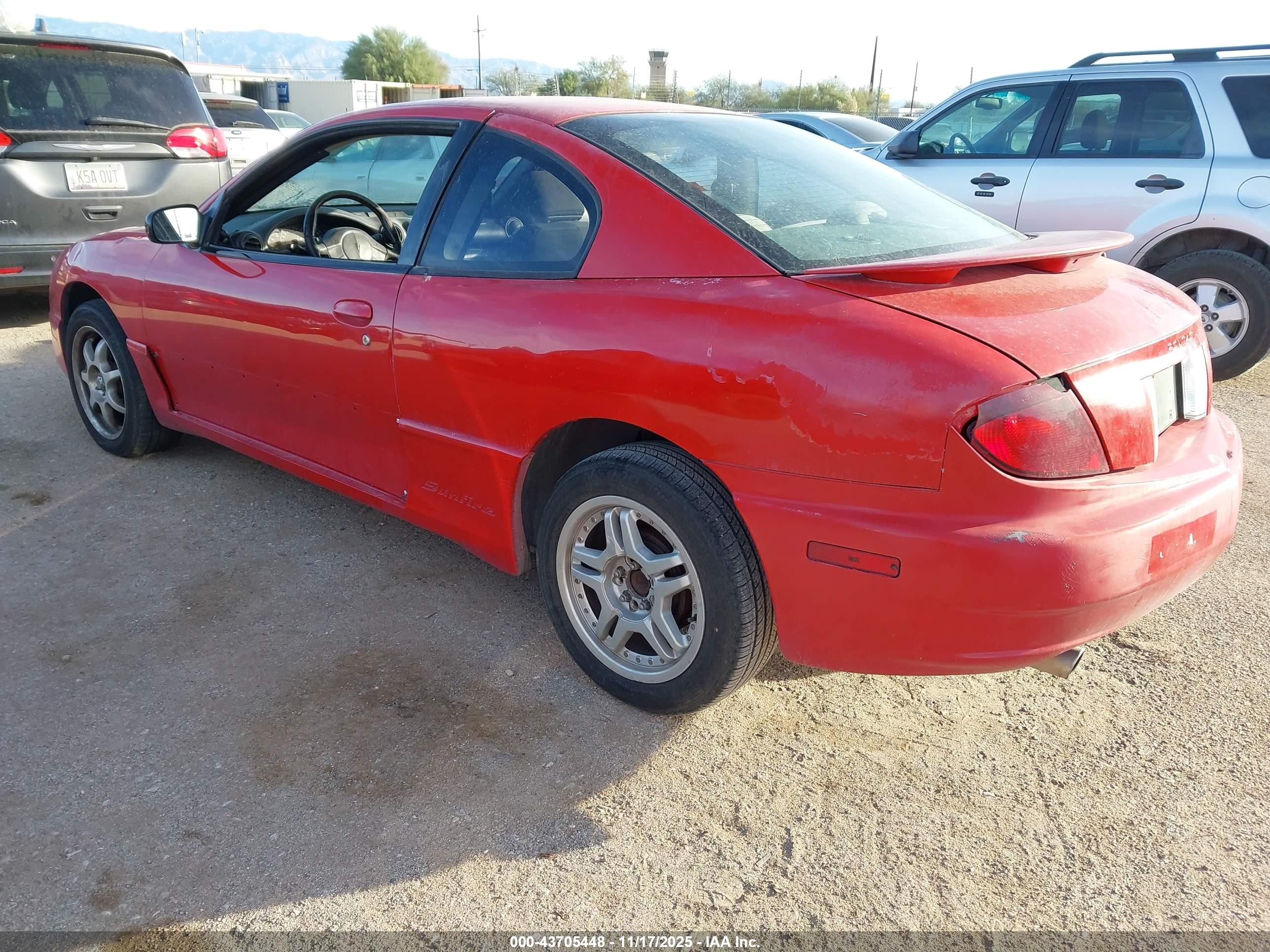 2004 Pontiac Sunfire   Red vin: 3G2JB12F94S162315