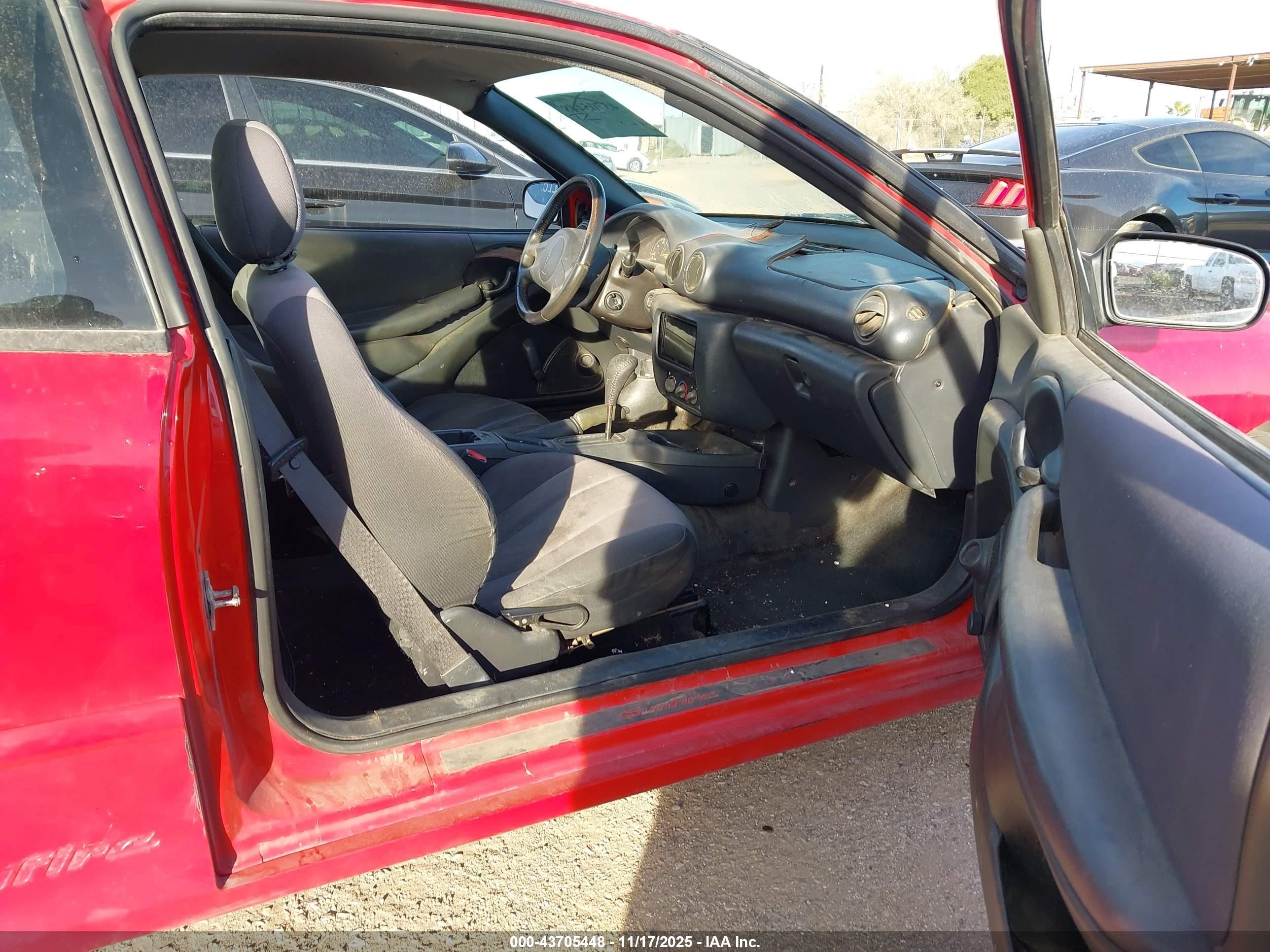 2004 Pontiac Sunfire   Red vin: 3G2JB12F94S162315