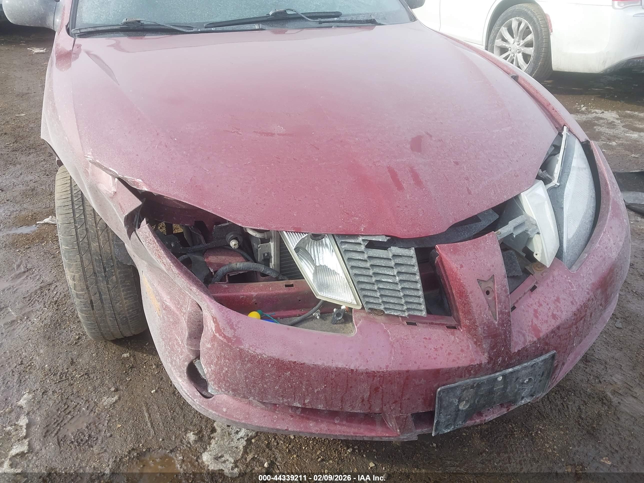 2005 Pontiac Sunfire   Maroon vin: 3G2JB12FX5S185832