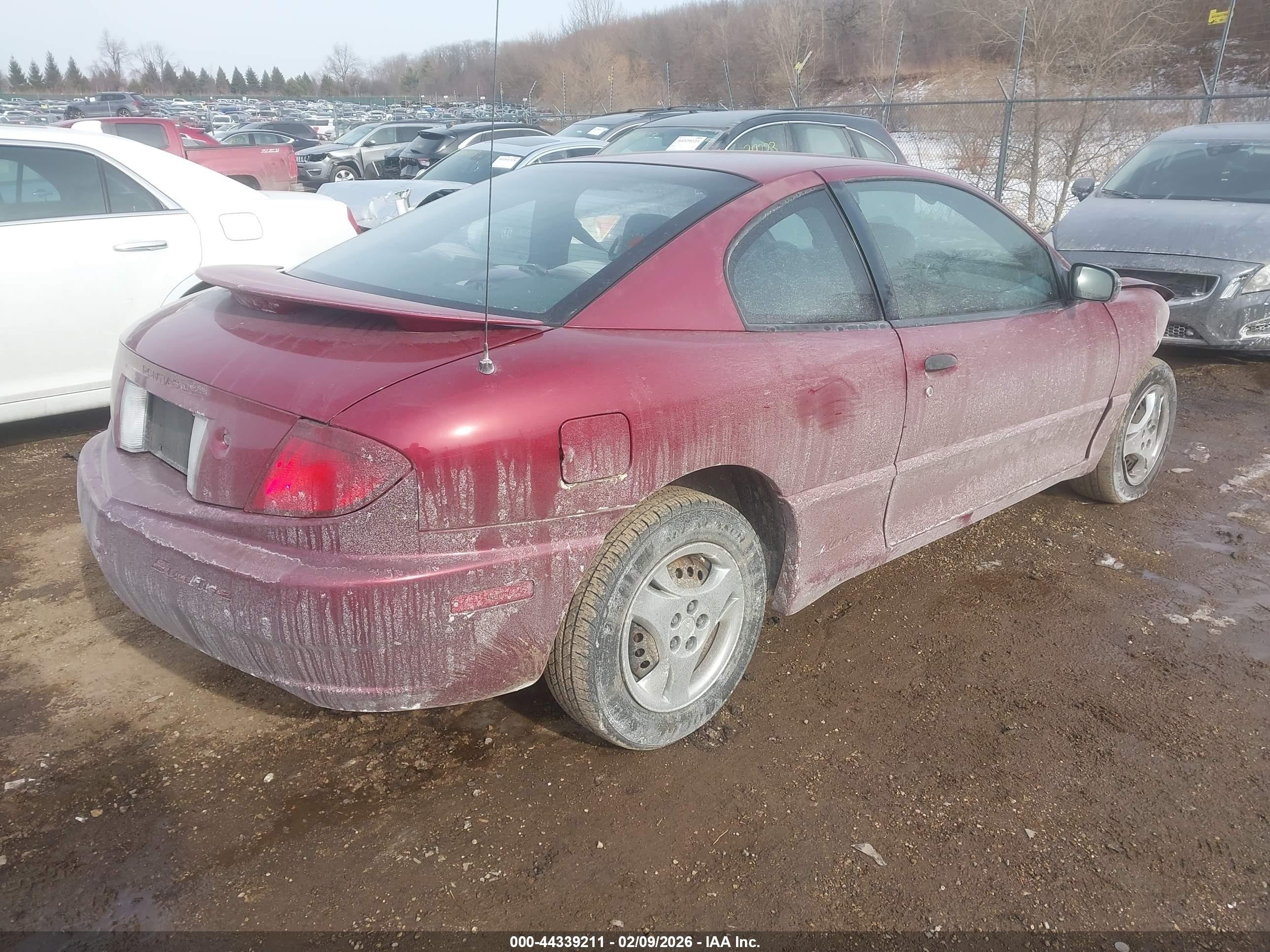 2005 Pontiac Sunfire   Maroon vin: 3G2JB12FX5S185832