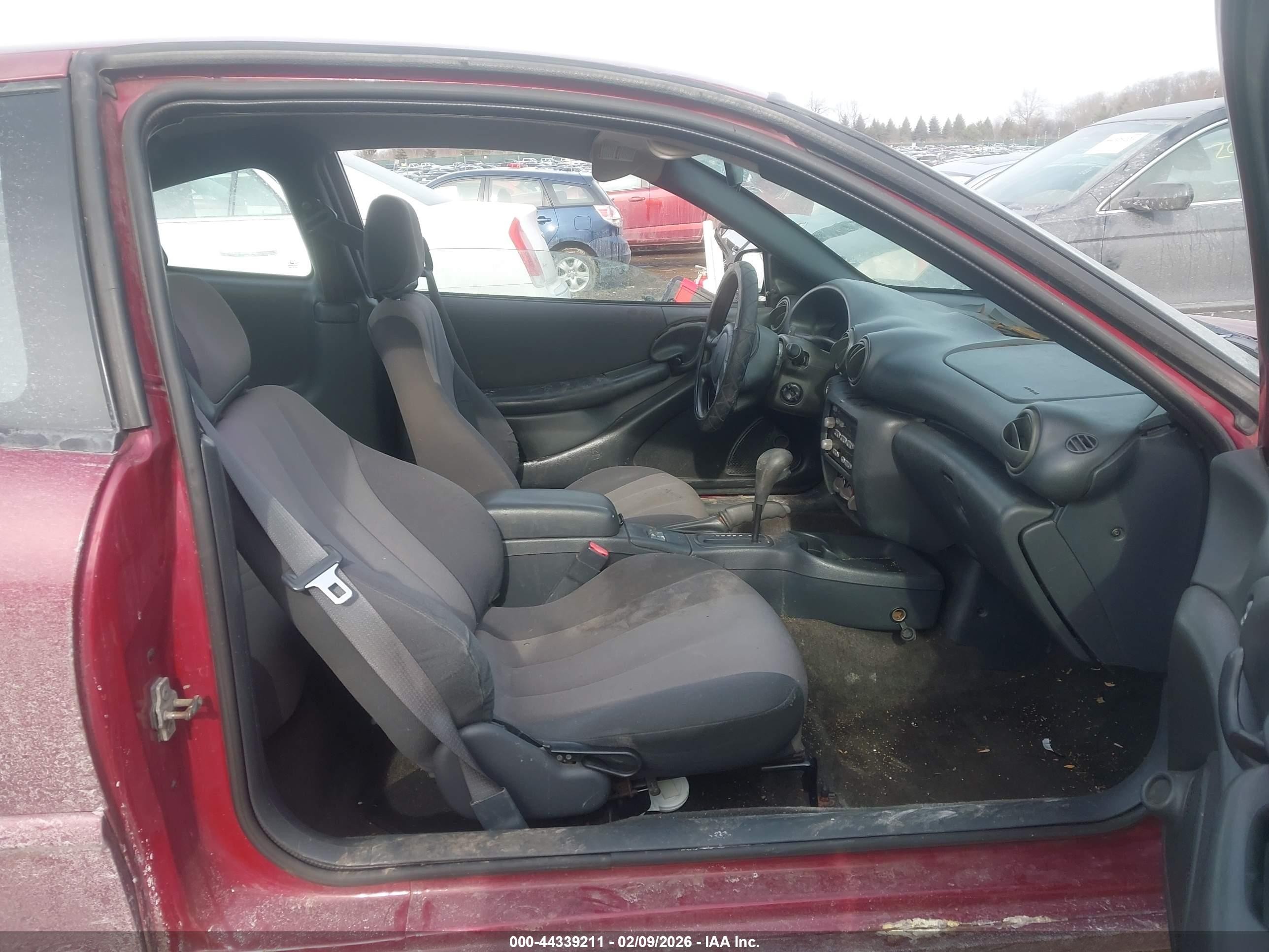 2005 Pontiac Sunfire   Maroon vin: 3G2JB12FX5S185832