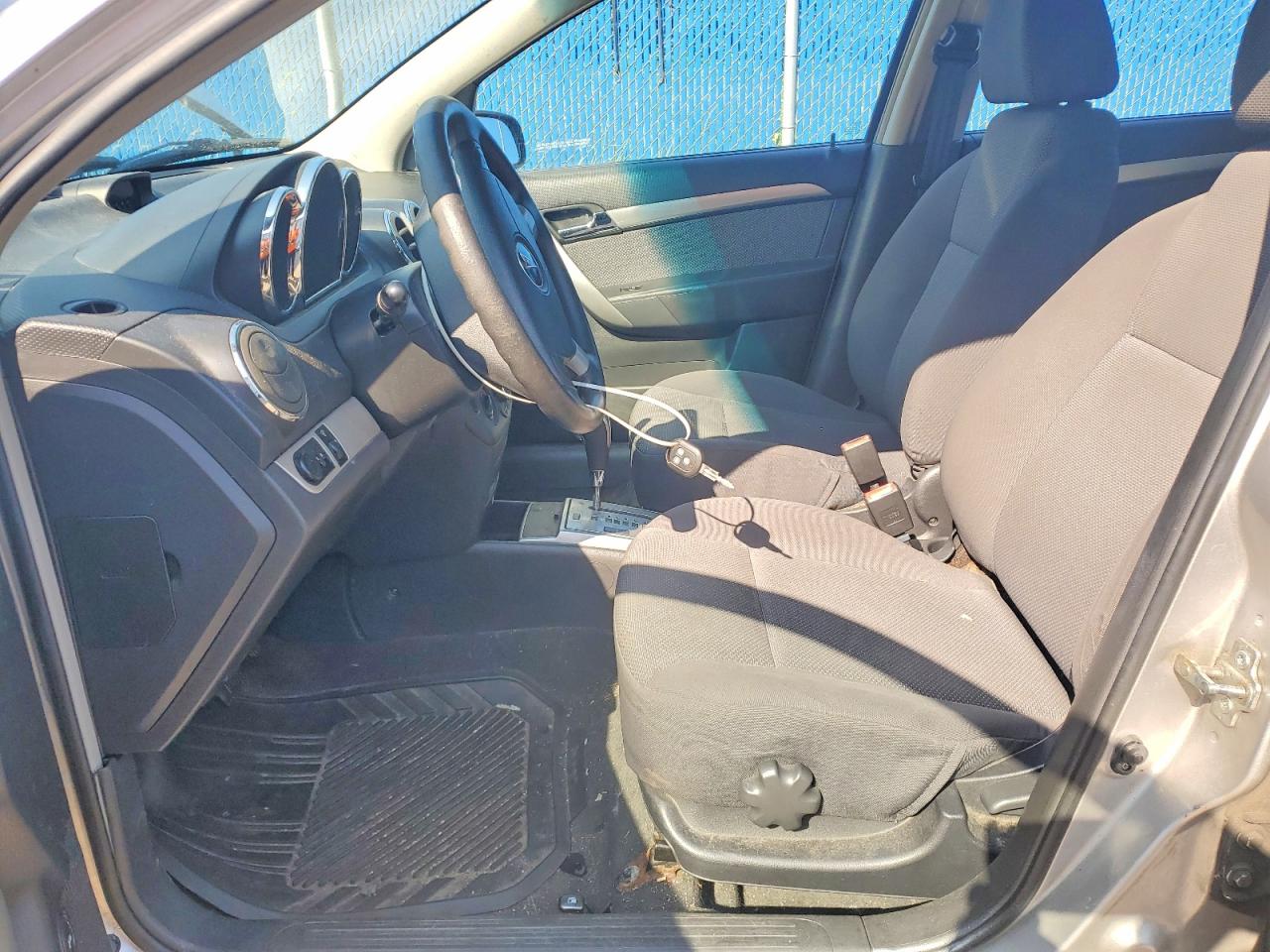 2009 Pontiac G3 Wave Se Silver vin: 3G2TX55E79L118139