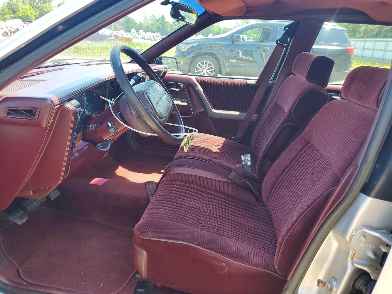 1994 Buick Century Special Серебряный vin: 3G4AG55M4RS625723