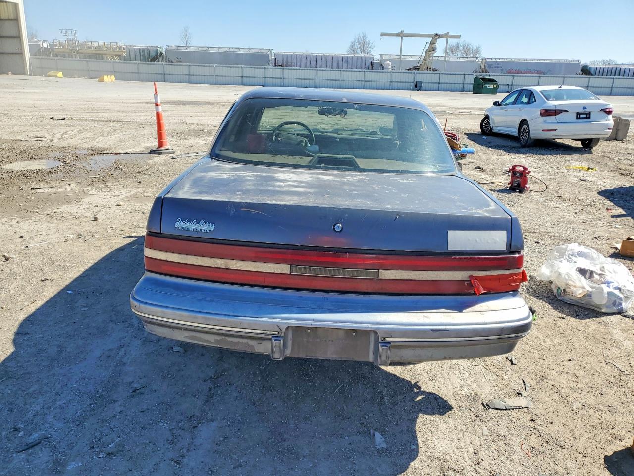 1994 Buick Century Special Charcoal vin: 3G4AG55M6RS618207