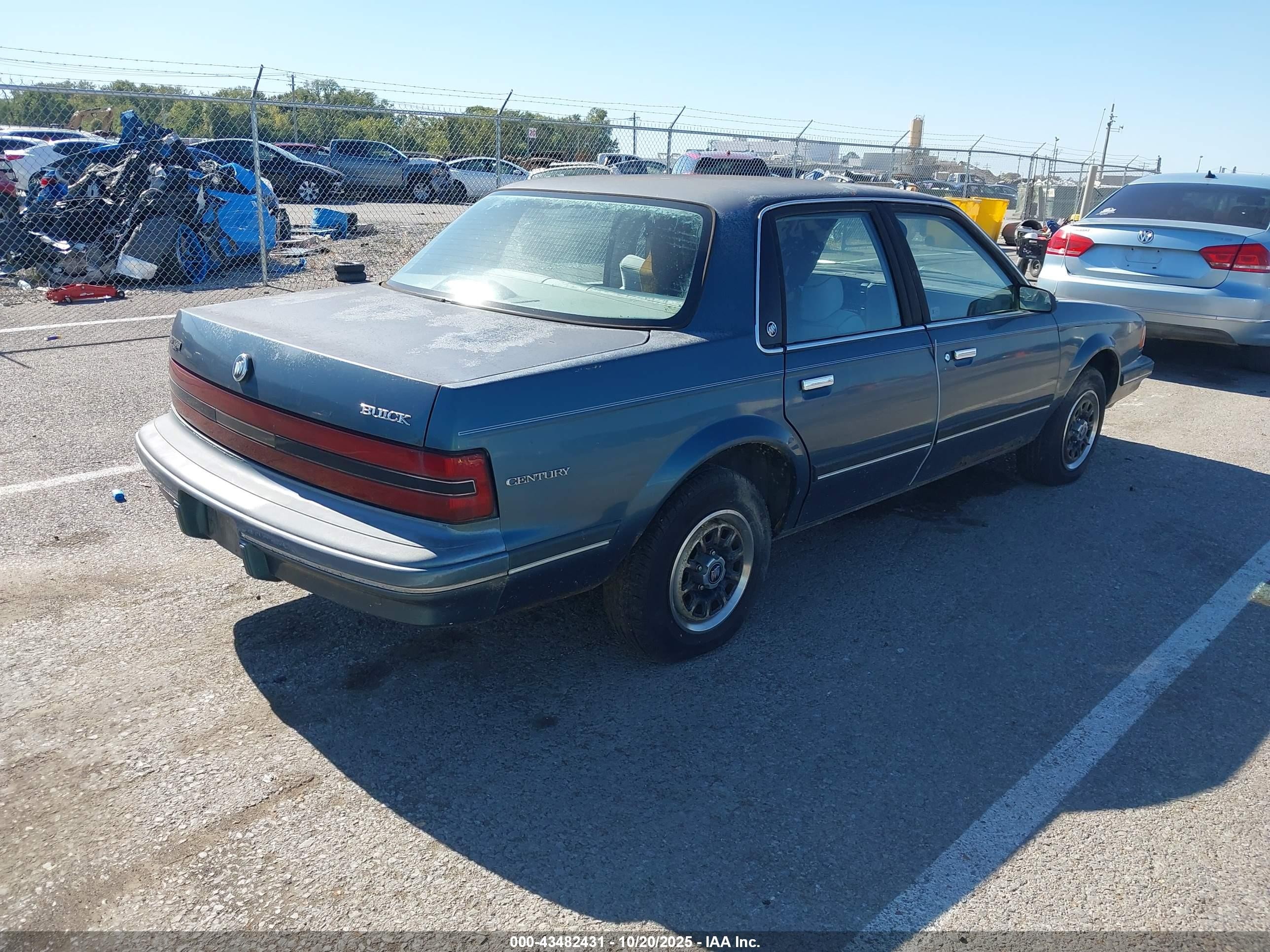 1993 Buick Century Special Blue vin: 3G4AG55N0PS627216
