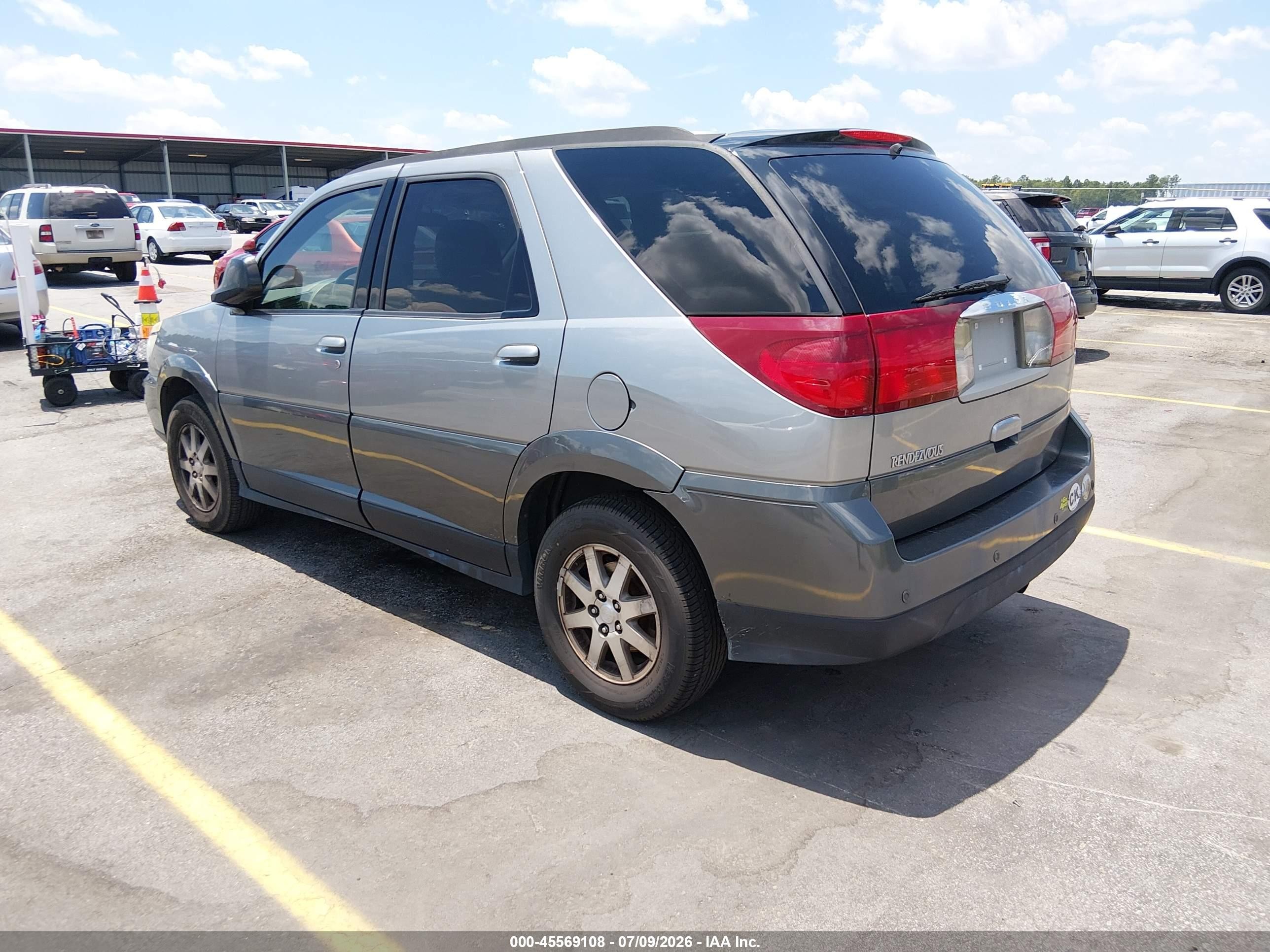 2004 Buick Rendezvous Cx Silver vin: 3G5DA03E04S572682