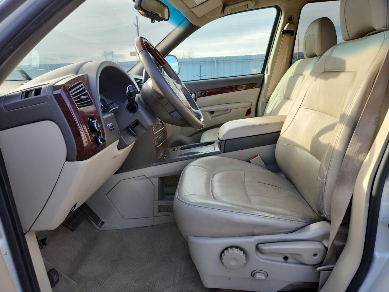 2005 Buick Rendezvous Cx Бежевый vin: 3G5DA03E65S567388