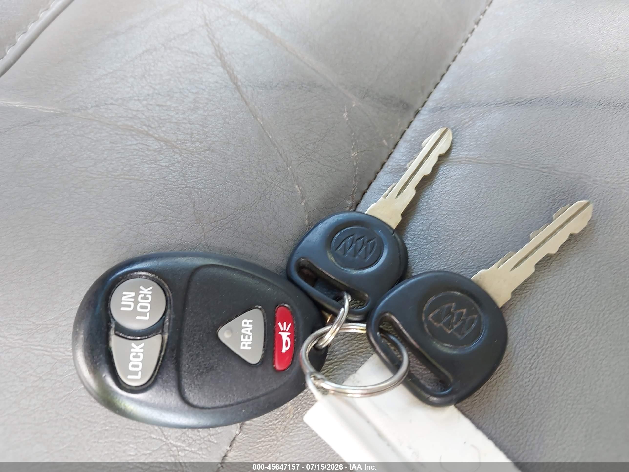 2004 Buick Rendezvous Cx White vin: 3G5DA03E74S526153