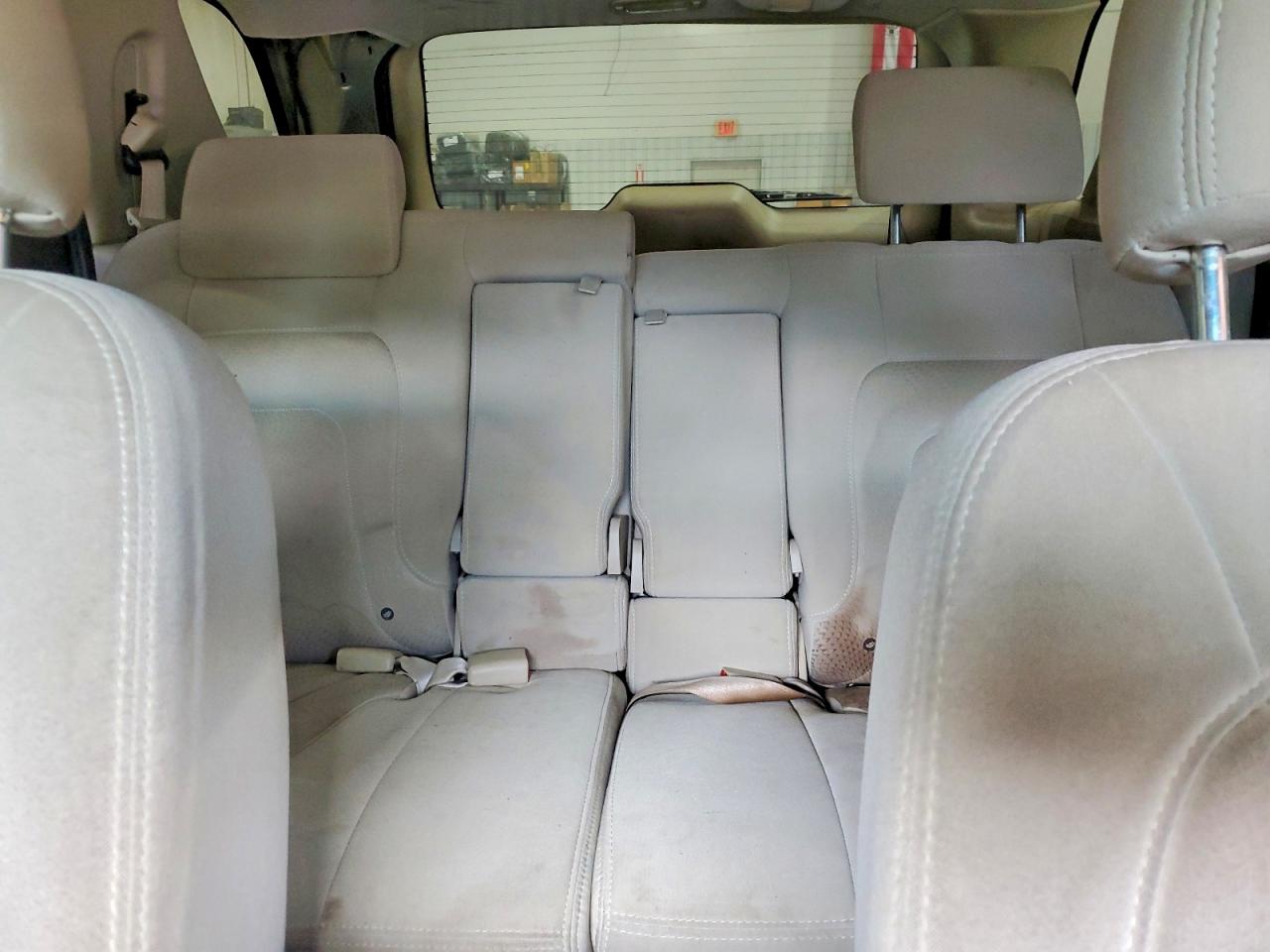 2004 Buick Rendezvous Cx Tan vin: 3G5DA03E74S582884