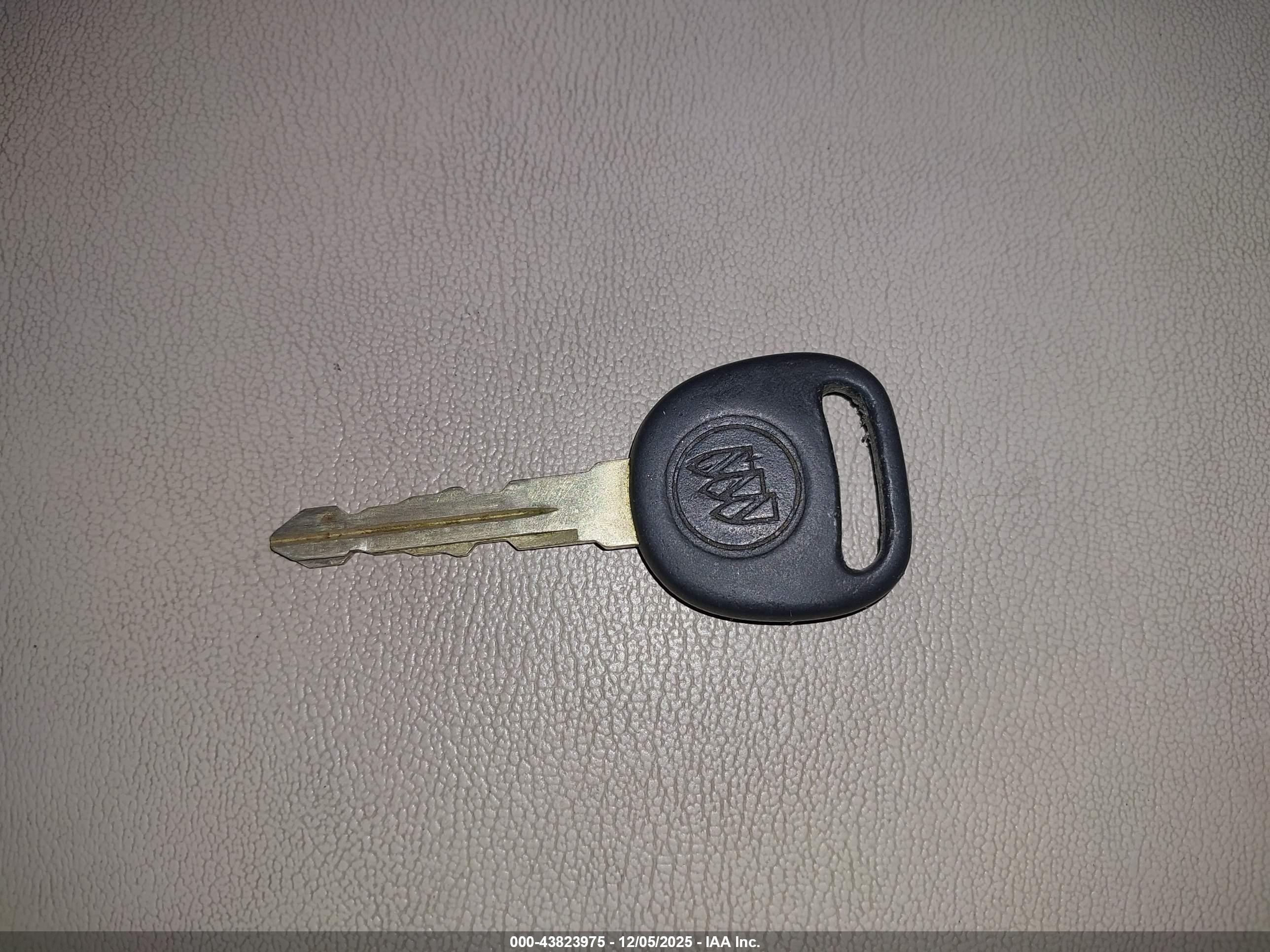 2005 Buick Rendezvous Cx Burgundy vin: 3G5DA03E85S530018