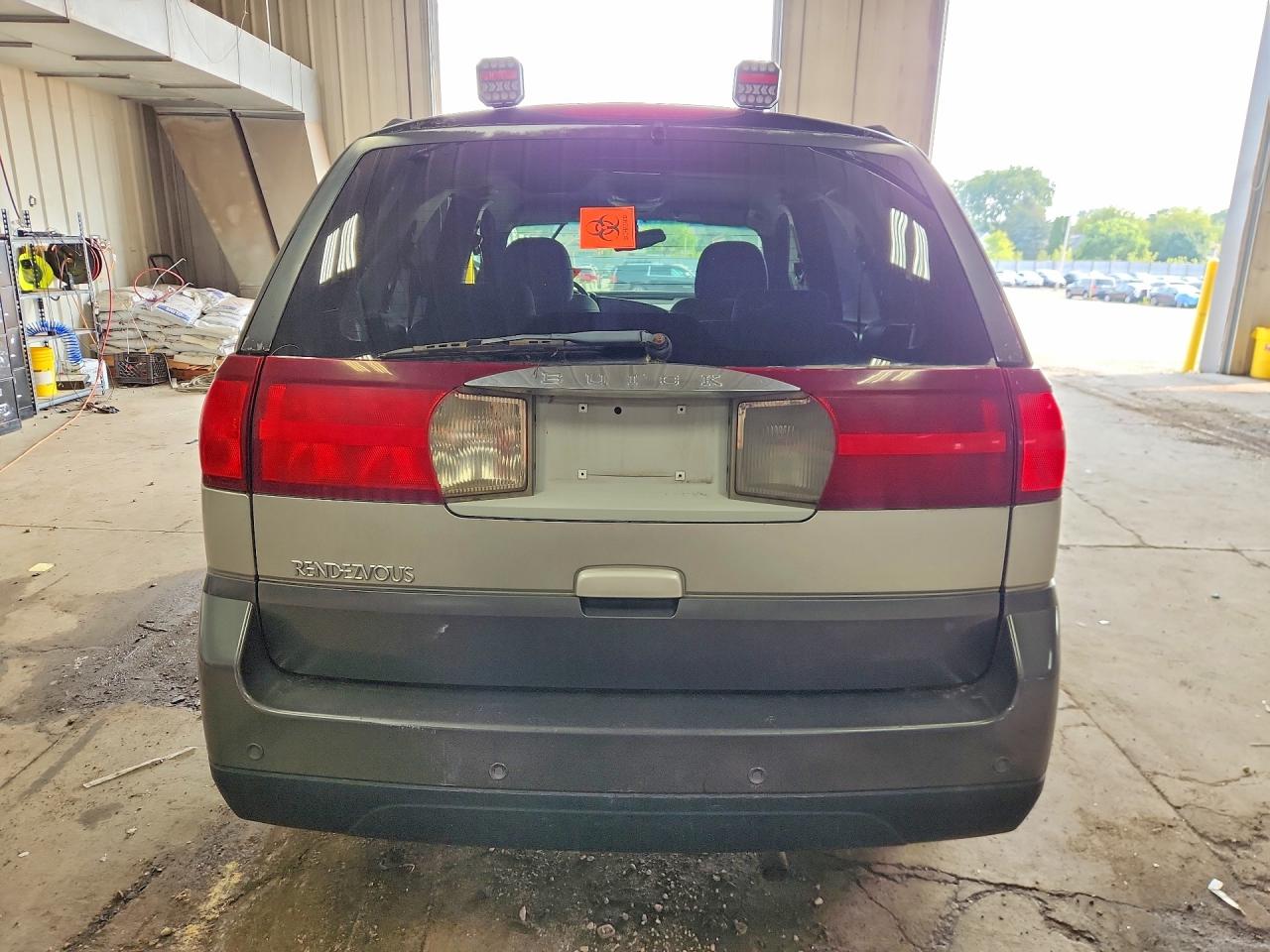 2005 Buick Rendezvous Cx Silver vin: 3G5DA03E95S528410
