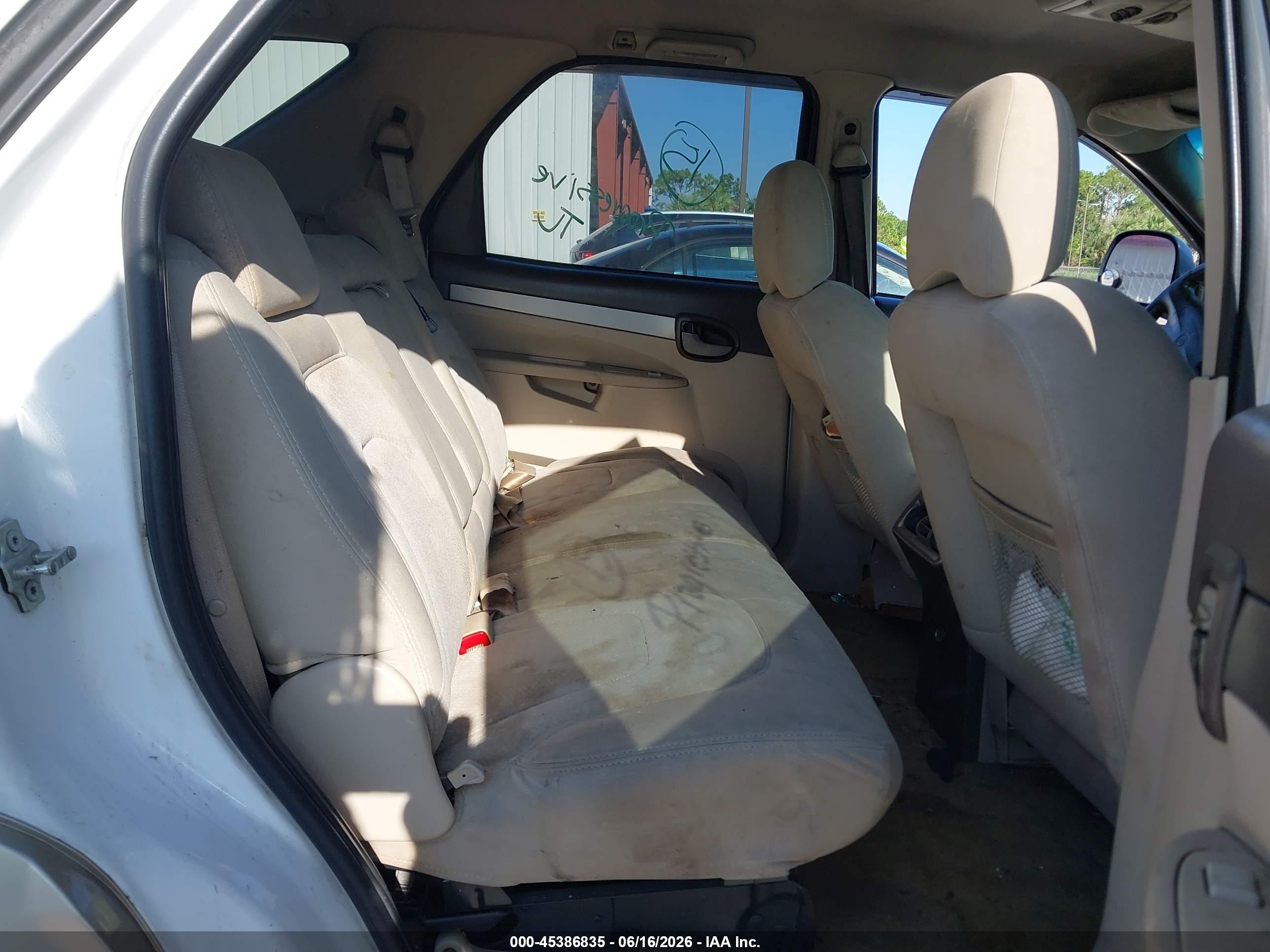 2004 Buick Rendezvous Cx White vin: 3G5DA03EX4S581423