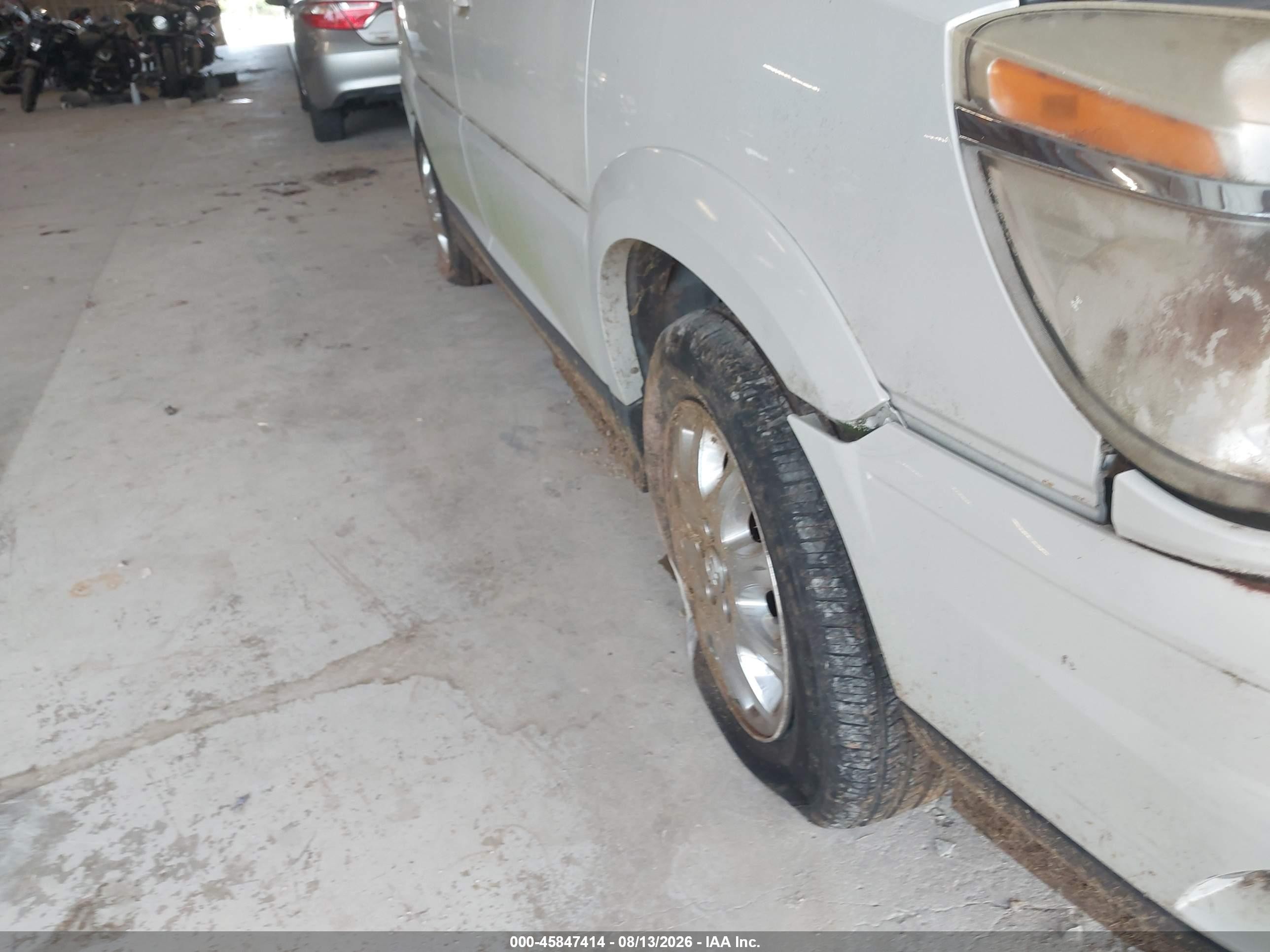2006 Buick Rendezvous Cx White vin: 3G5DA03L16S516557