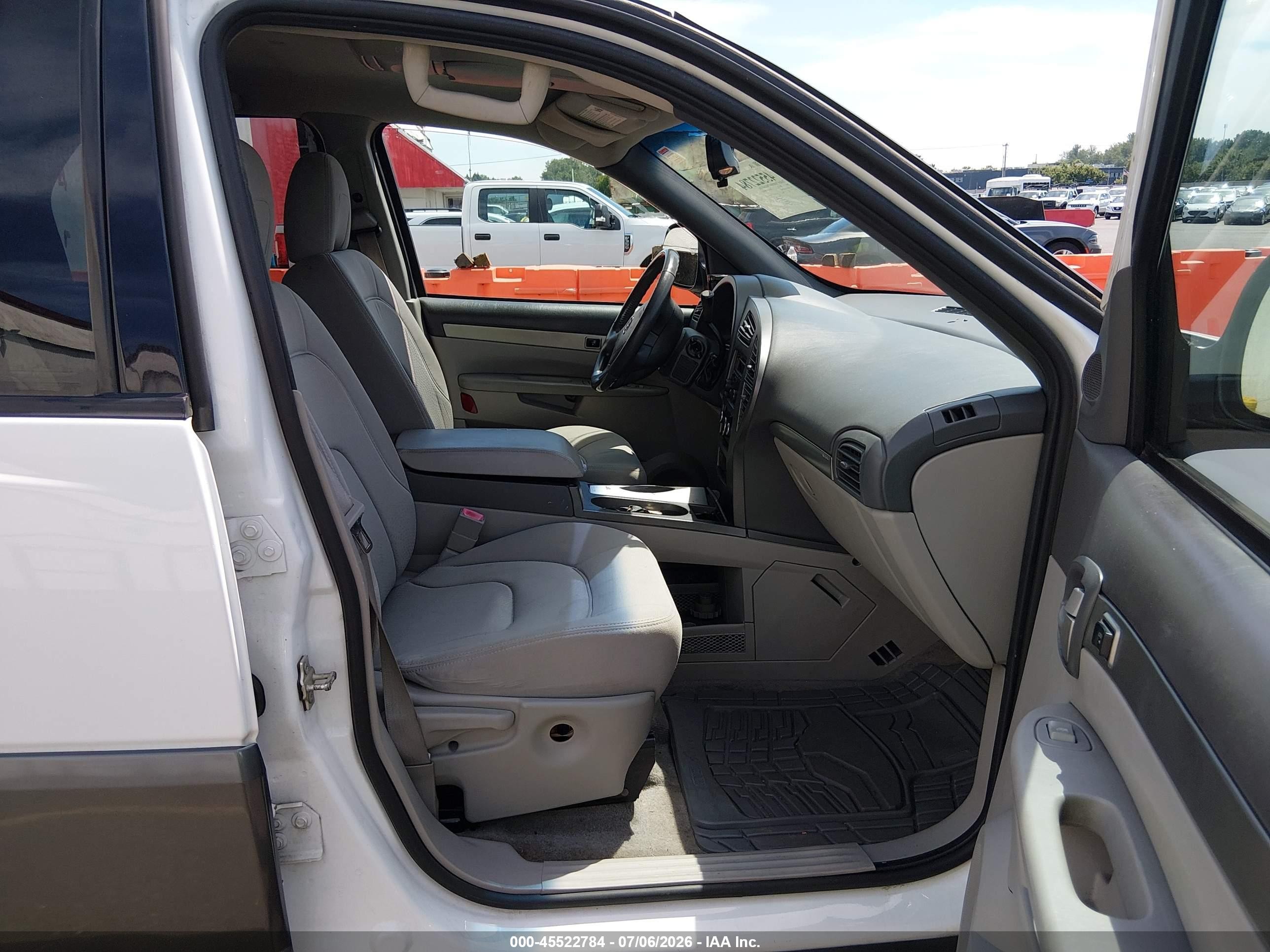 2005 Buick Rendezvous Cx White vin: 3G5DB03E35S528674