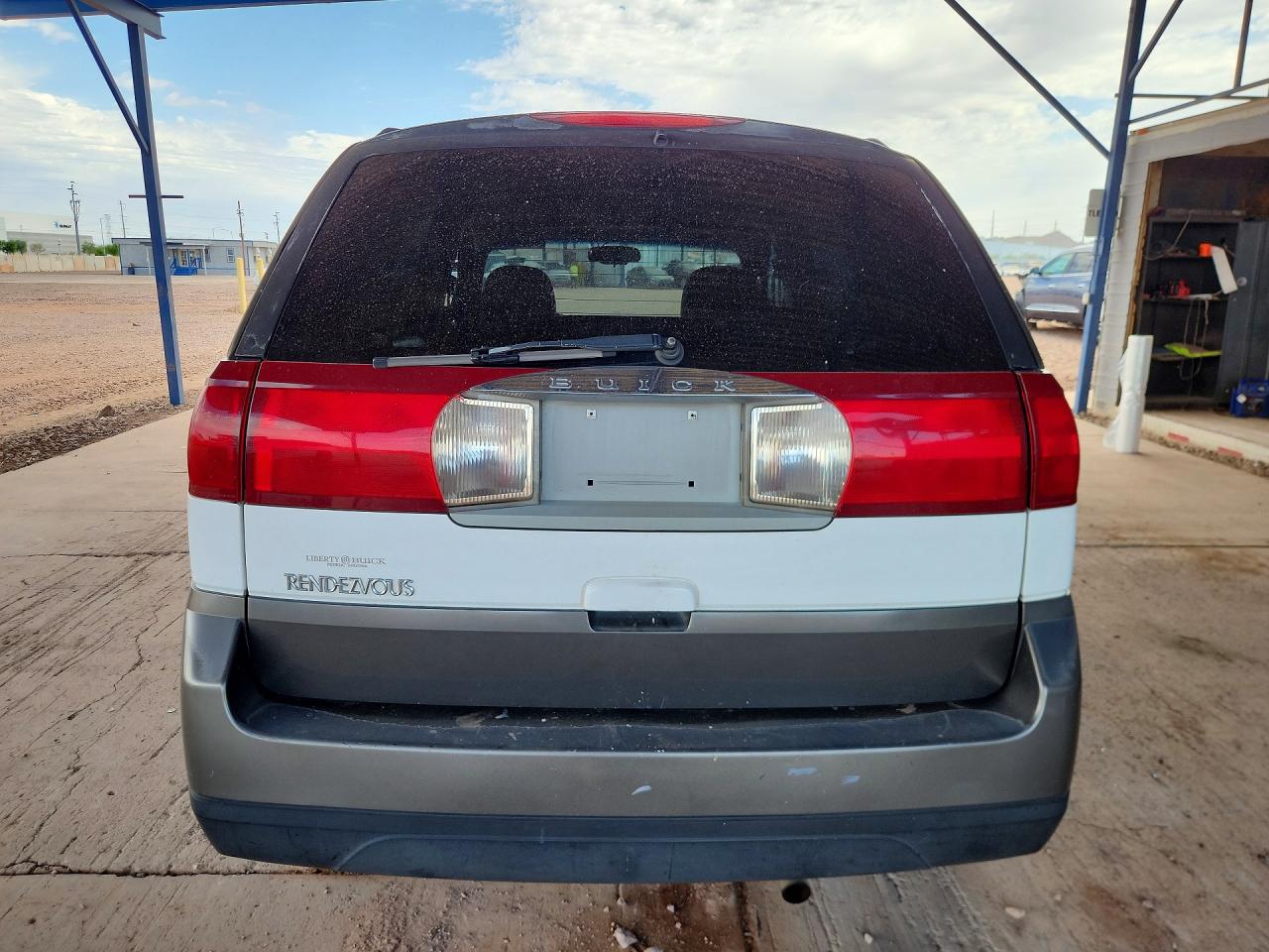2005 Buick Rendezvous Cx White vin: 3G5DB03E35S565854