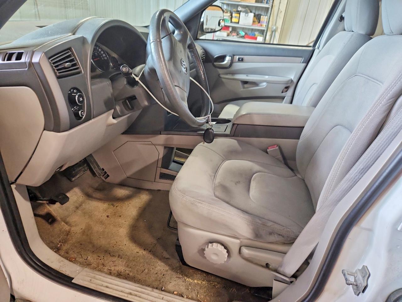 2005 Buick Rendezvous Cx White vin: 3G5DB03E95S558973