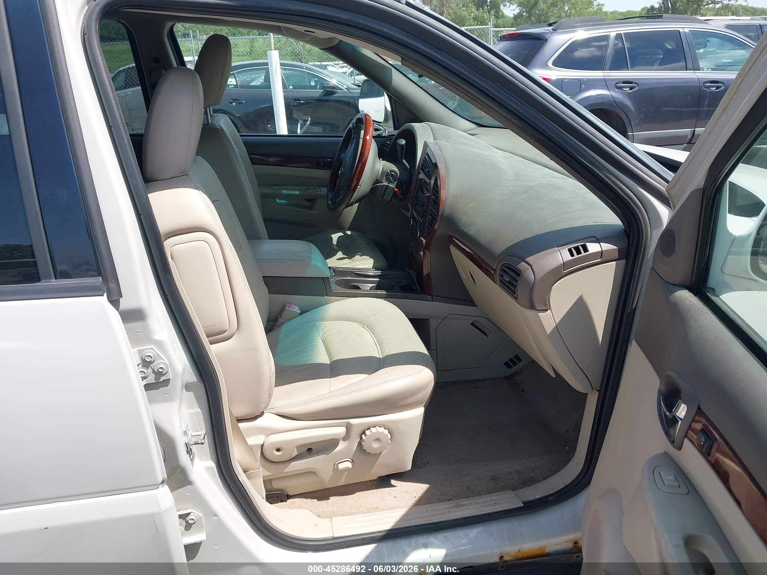 2006 Buick Rendezvous Cx Burgundy vin: 3G5DB03L56S596118