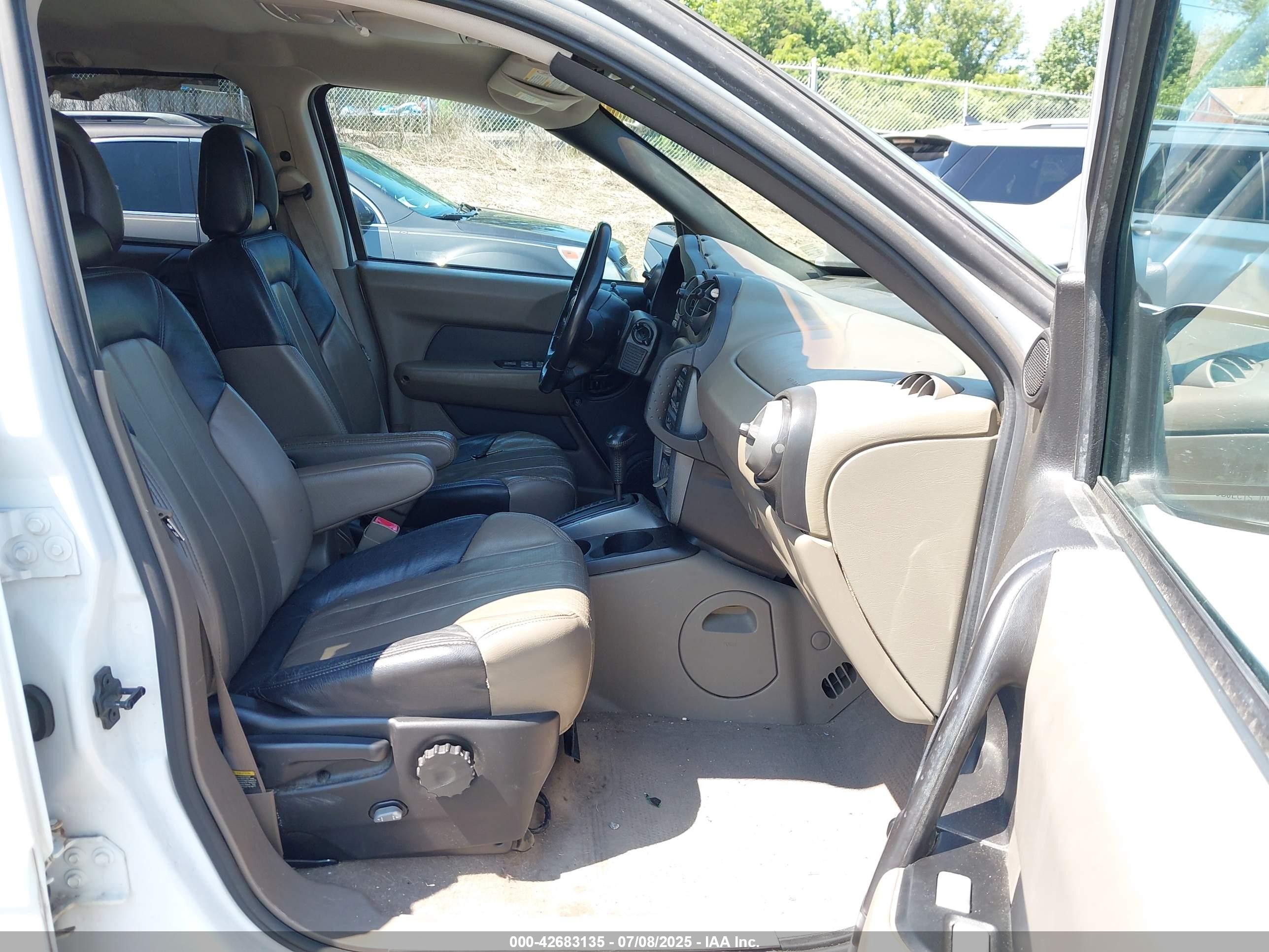 2003 Pontiac Aztek   White vin: 3G7DA03E03S599662