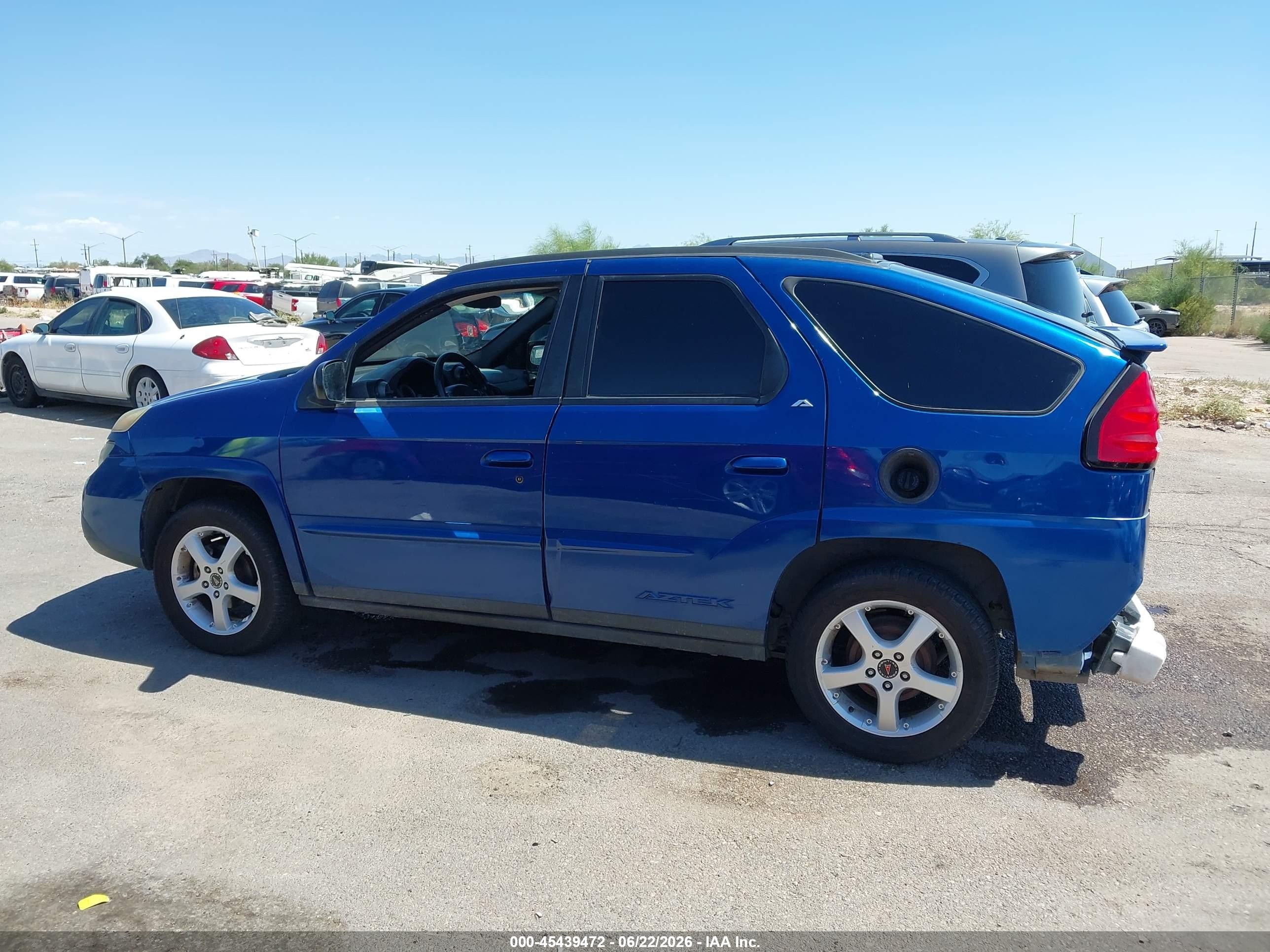 2003 Pontiac Aztek   Blue vin: 3G7DA03E13S509158