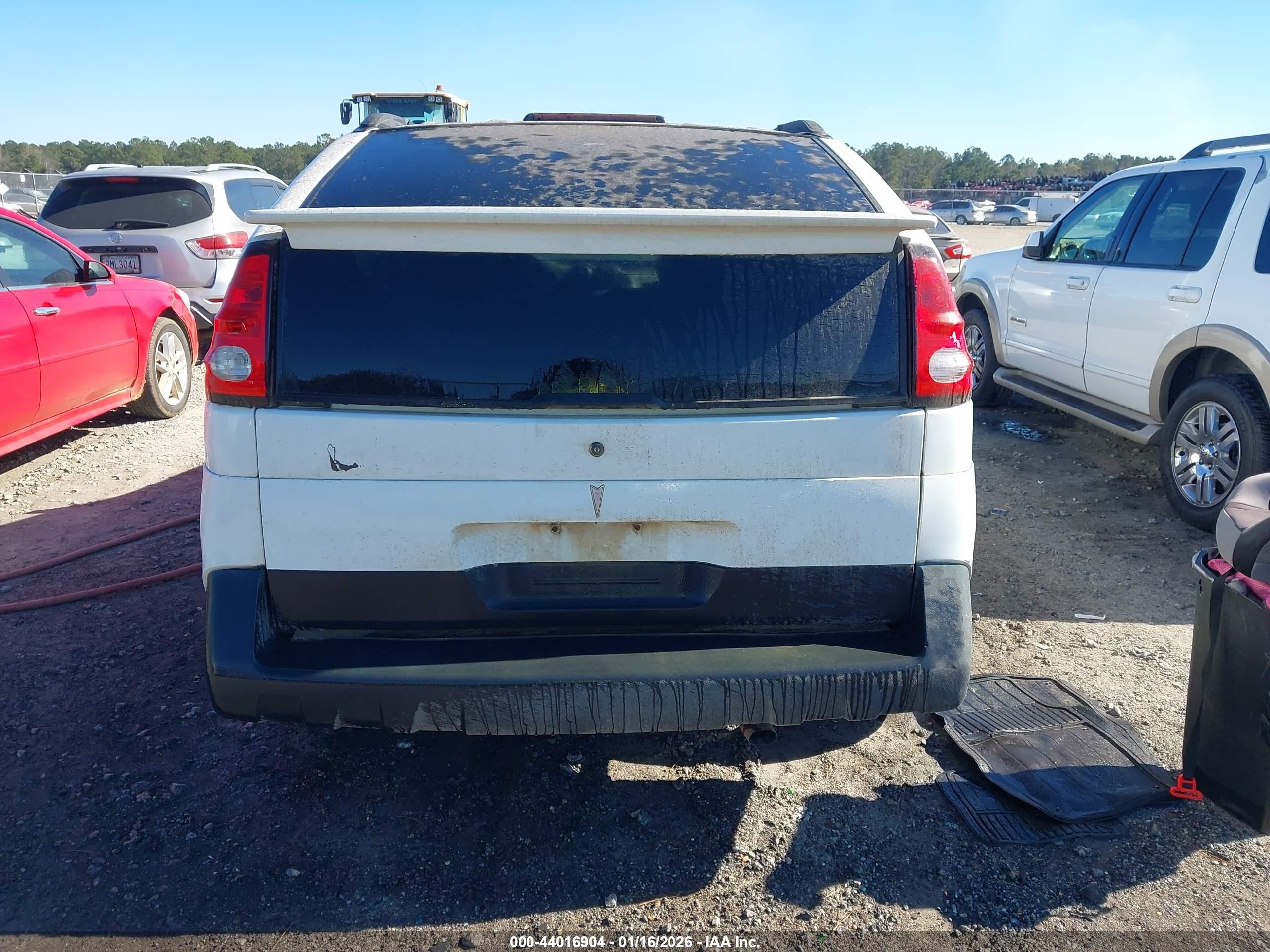2003 Pontiac Aztek   White vin: 3G7DA03E23S536952