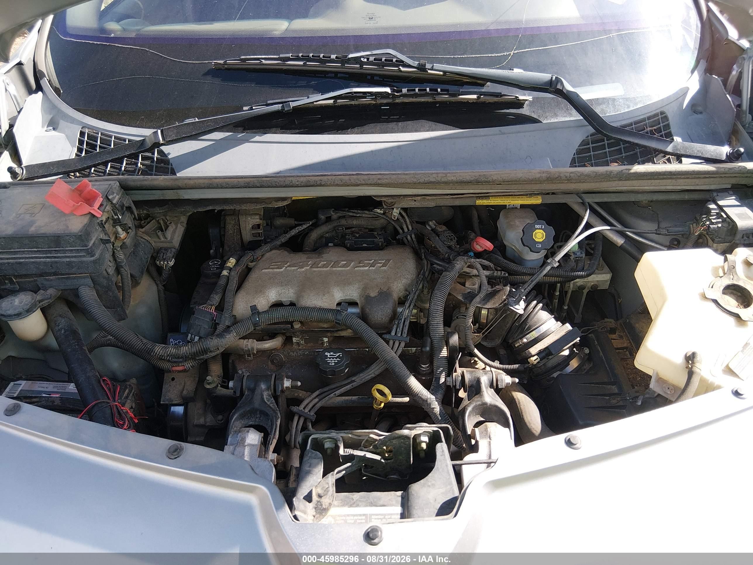 2004 Pontiac Aztek   Silver vin: 3G7DA03E24S539674