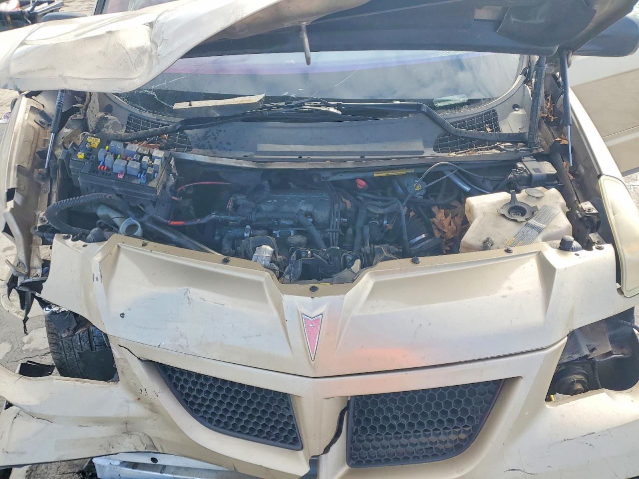 2005 Pontiac Aztek Cream vin: 3G7DA03E25S529017