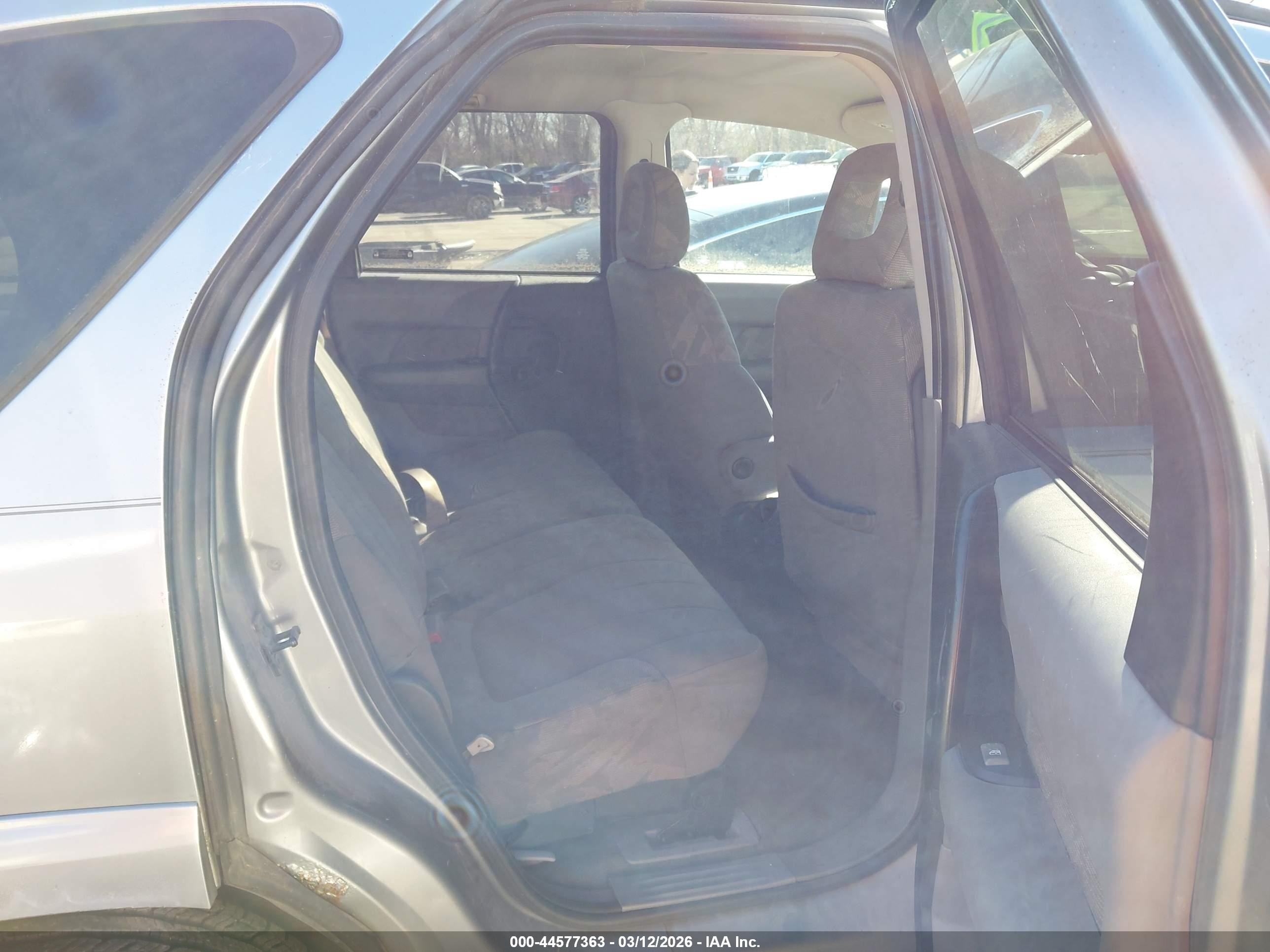 2003 Pontiac Aztek   Gray vin: 3G7DA03E43S514838