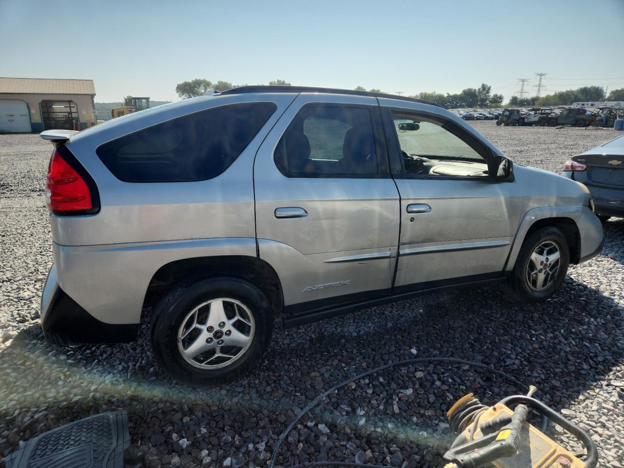 2003 Pontiac Aztek Silver vin: 3G7DA03E43S594674