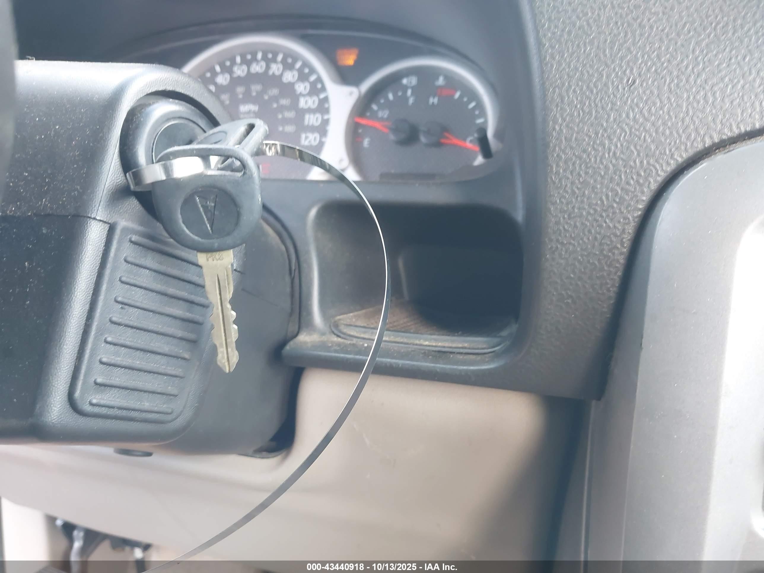2005 Pontiac Aztek   Gold vin: 3G7DA03E55S536947