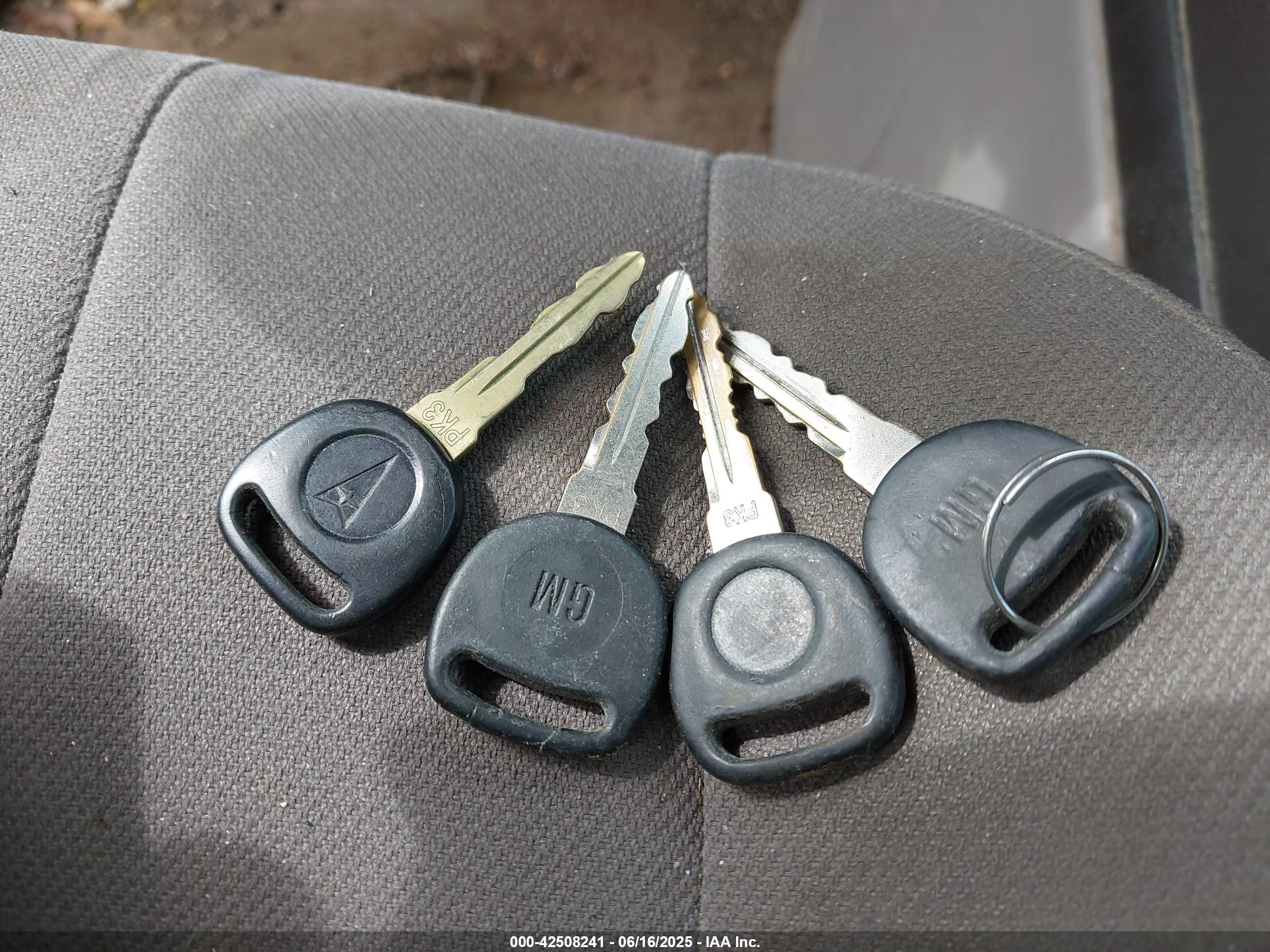 2003 Pontiac Aztek   Синий vin: 3G7DA03E83S569552