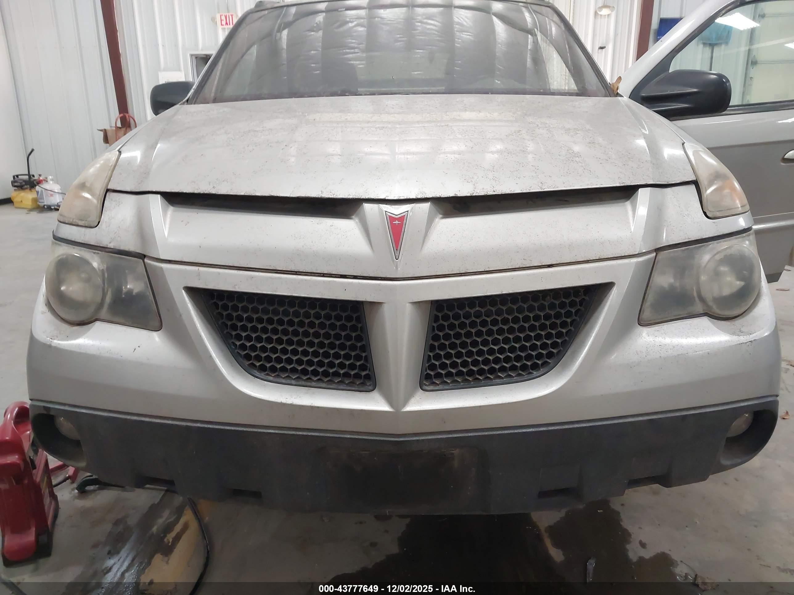 2005 Pontiac Aztek   Silver vin: 3G7DA03E85S521780