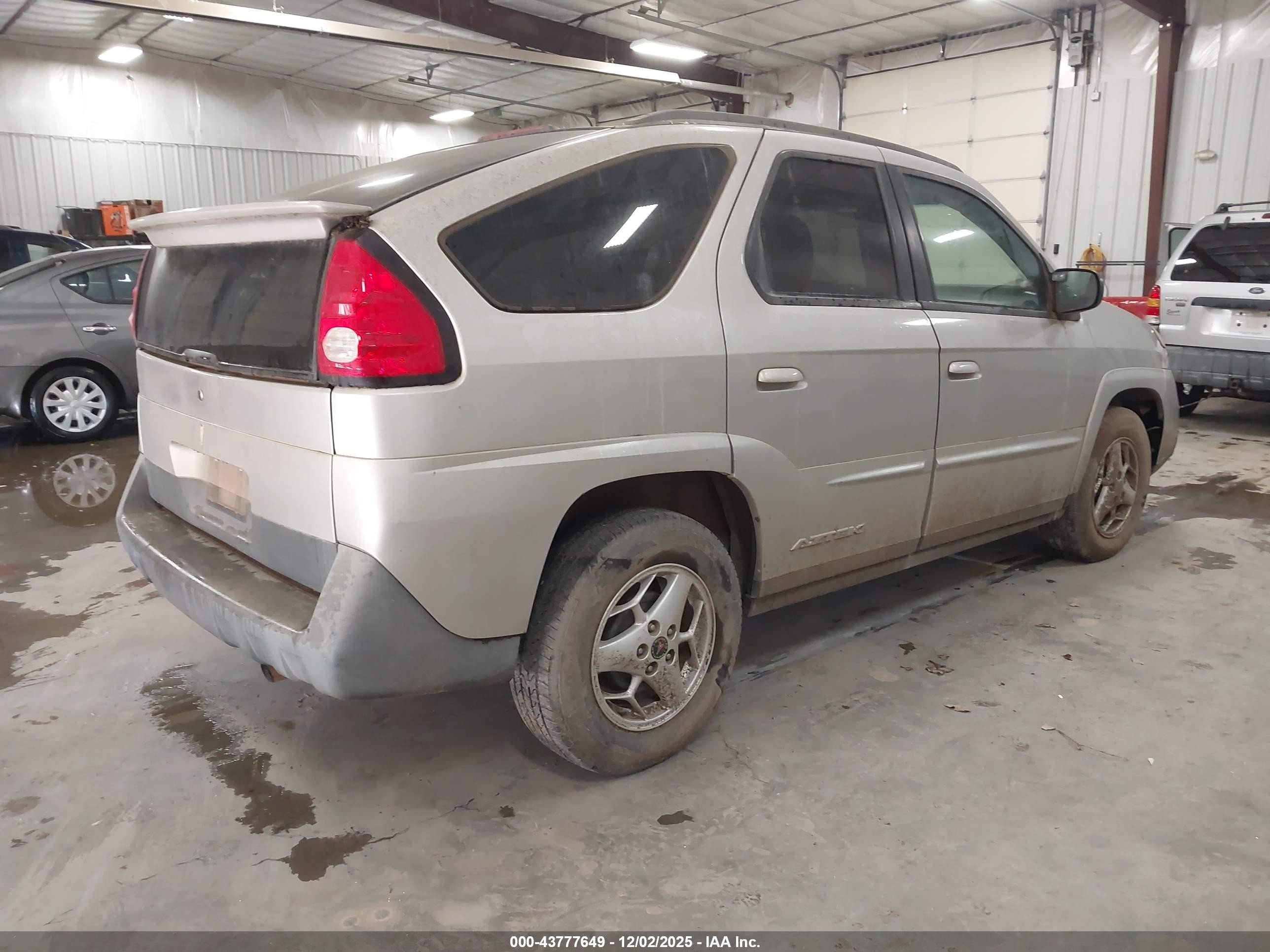 2005 Pontiac Aztek   Silver vin: 3G7DA03E85S521780