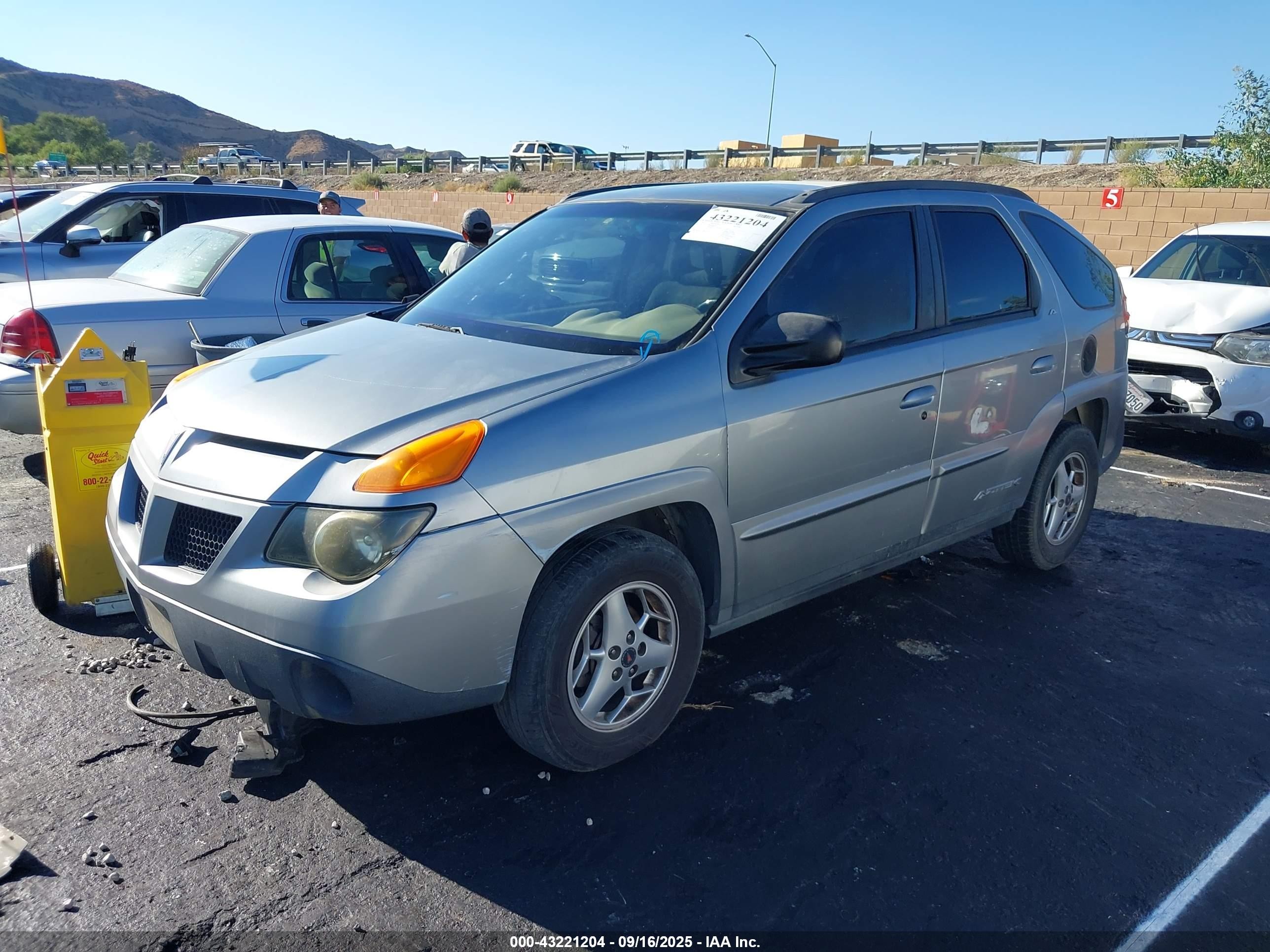 2003 Pontiac Aztek   Silver vin: 3G7DA03E93S513829