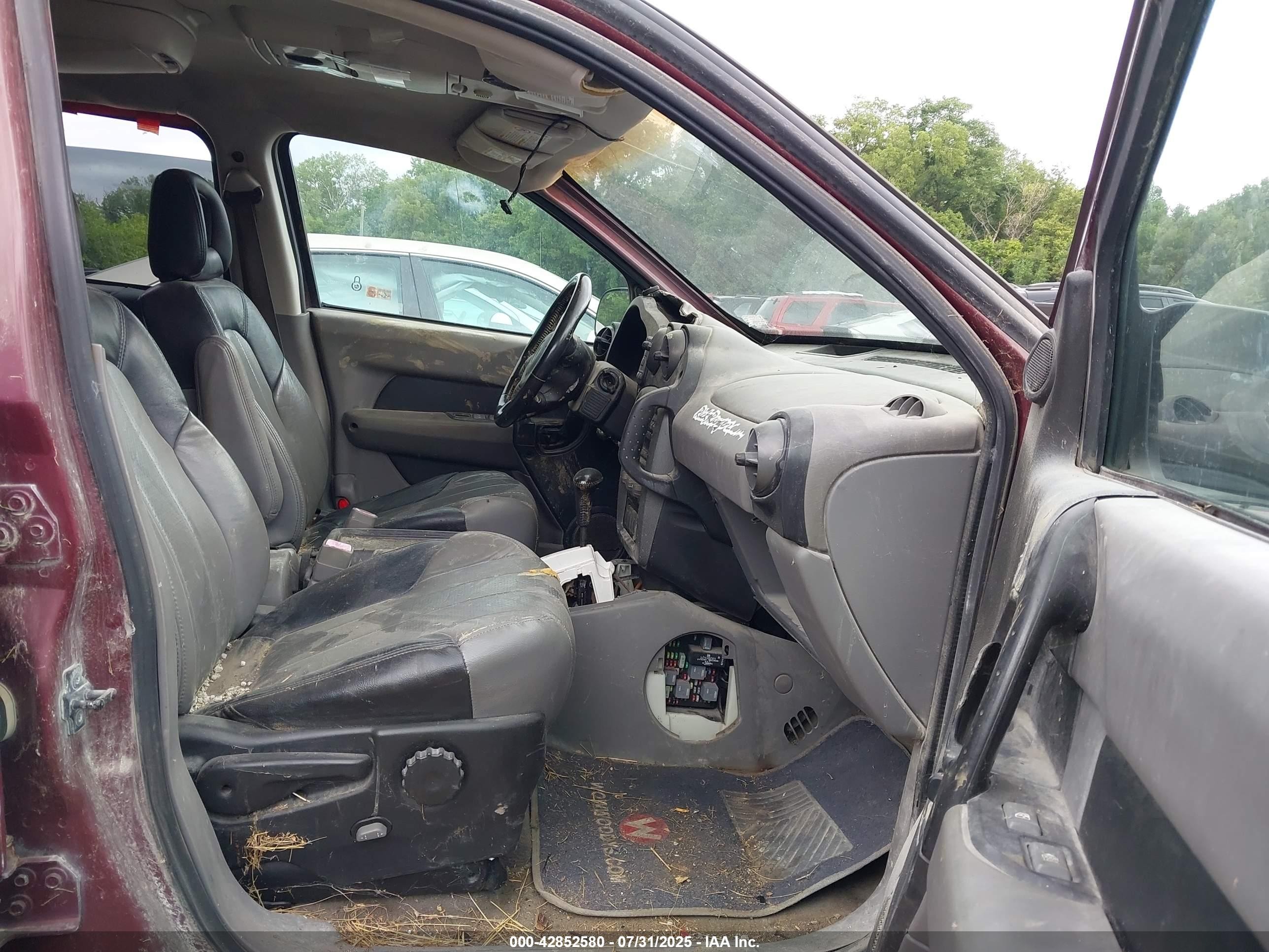 2003 Pontiac Aztek   Бордовый vin: 3G7DA03E93S549617