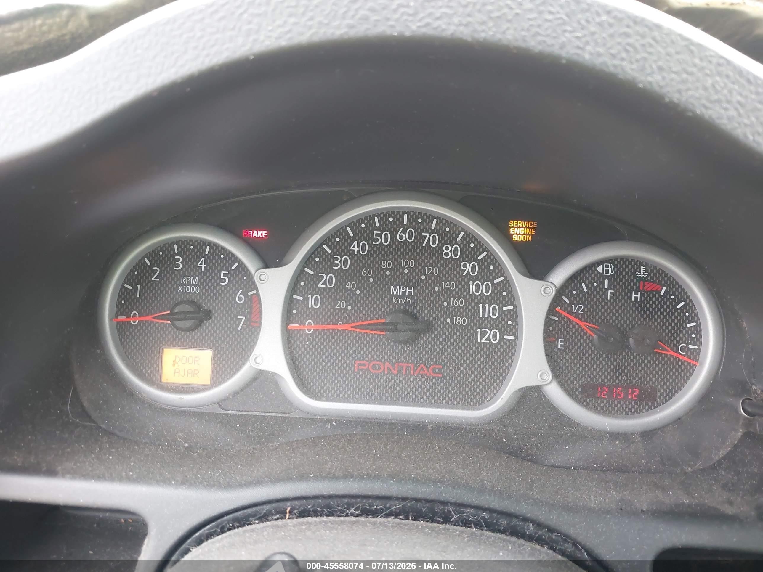 2004 Pontiac Aztek   Red vin: 3G7DA03E94S507160