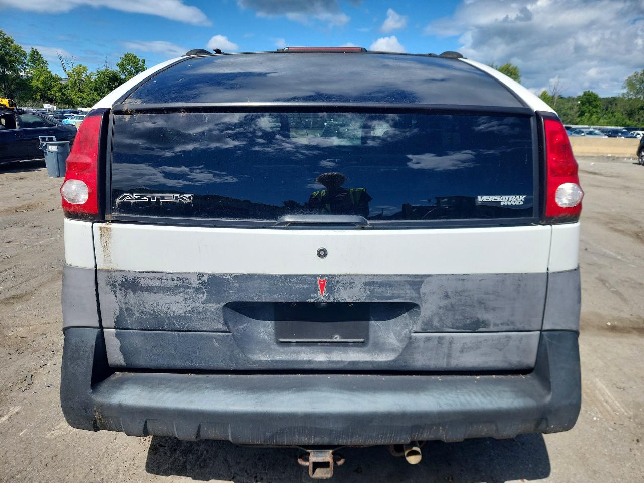 2001 Pontiac Aztek White vin: 3G7DB03E01S538645