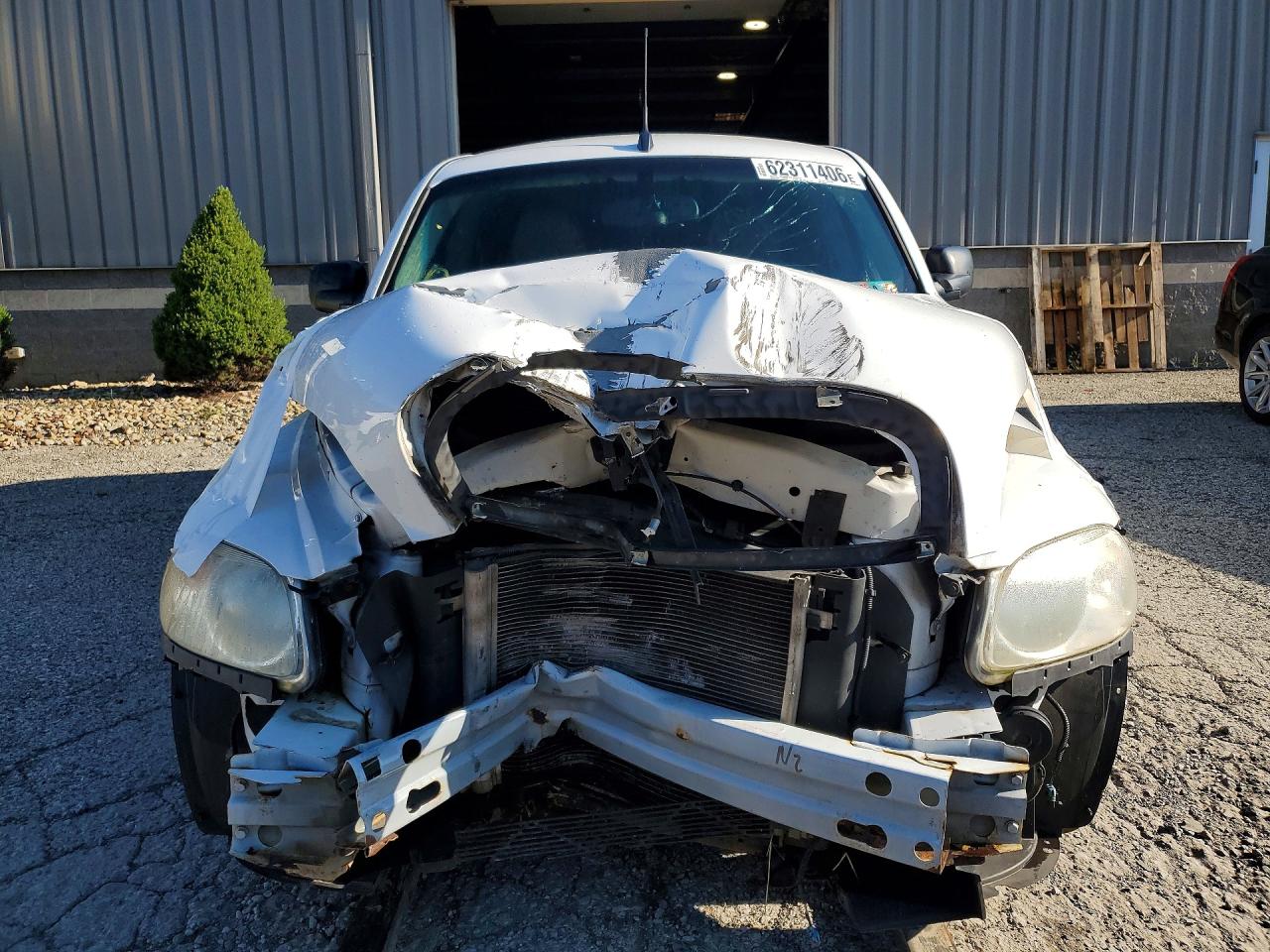 2011 Chevrolet Hhr Panel Ls White vin: 3GCAAAFW5BS560160