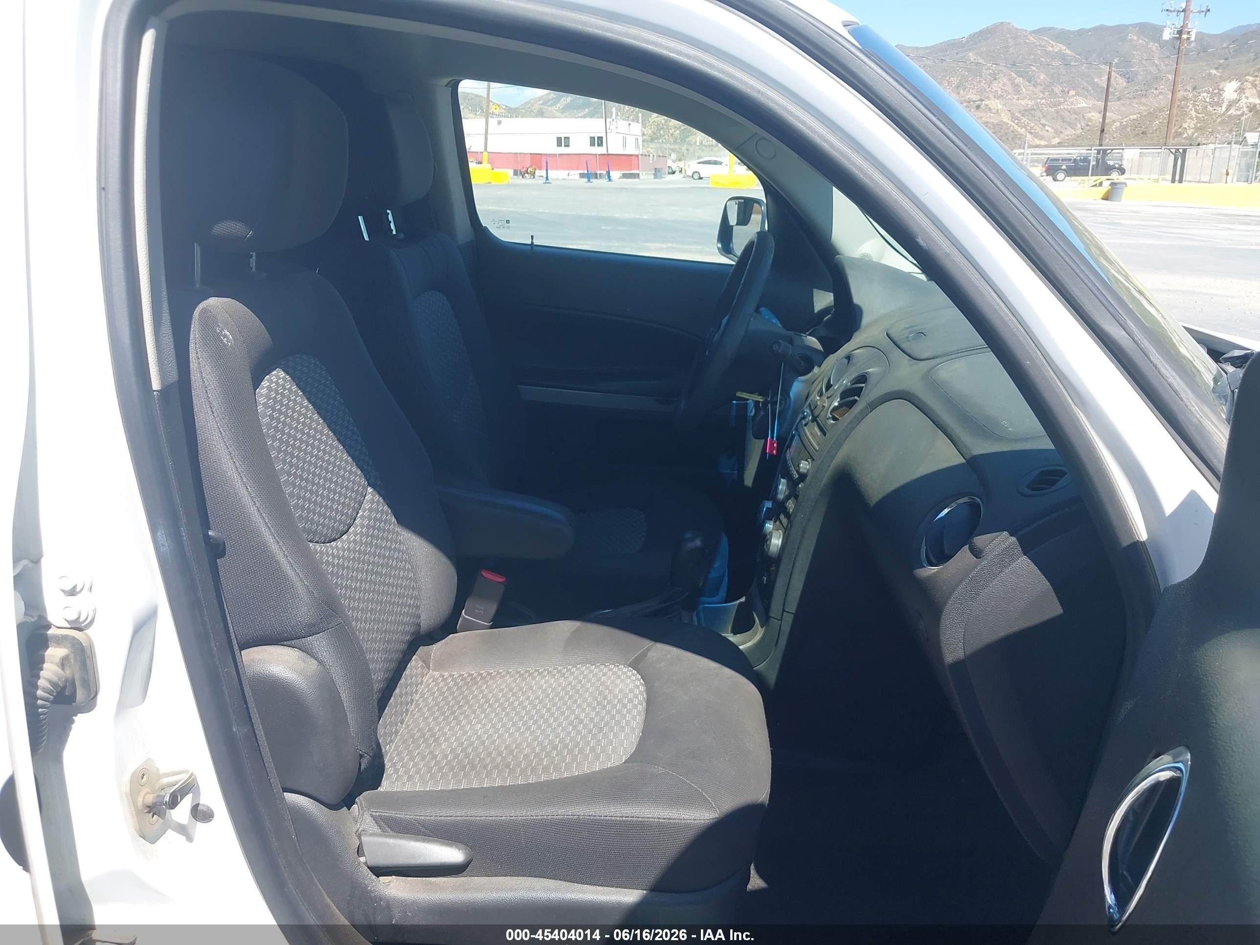 2010 Chevrolet Hhr Panel Lt White vin: 3GCAABDB5AS563368