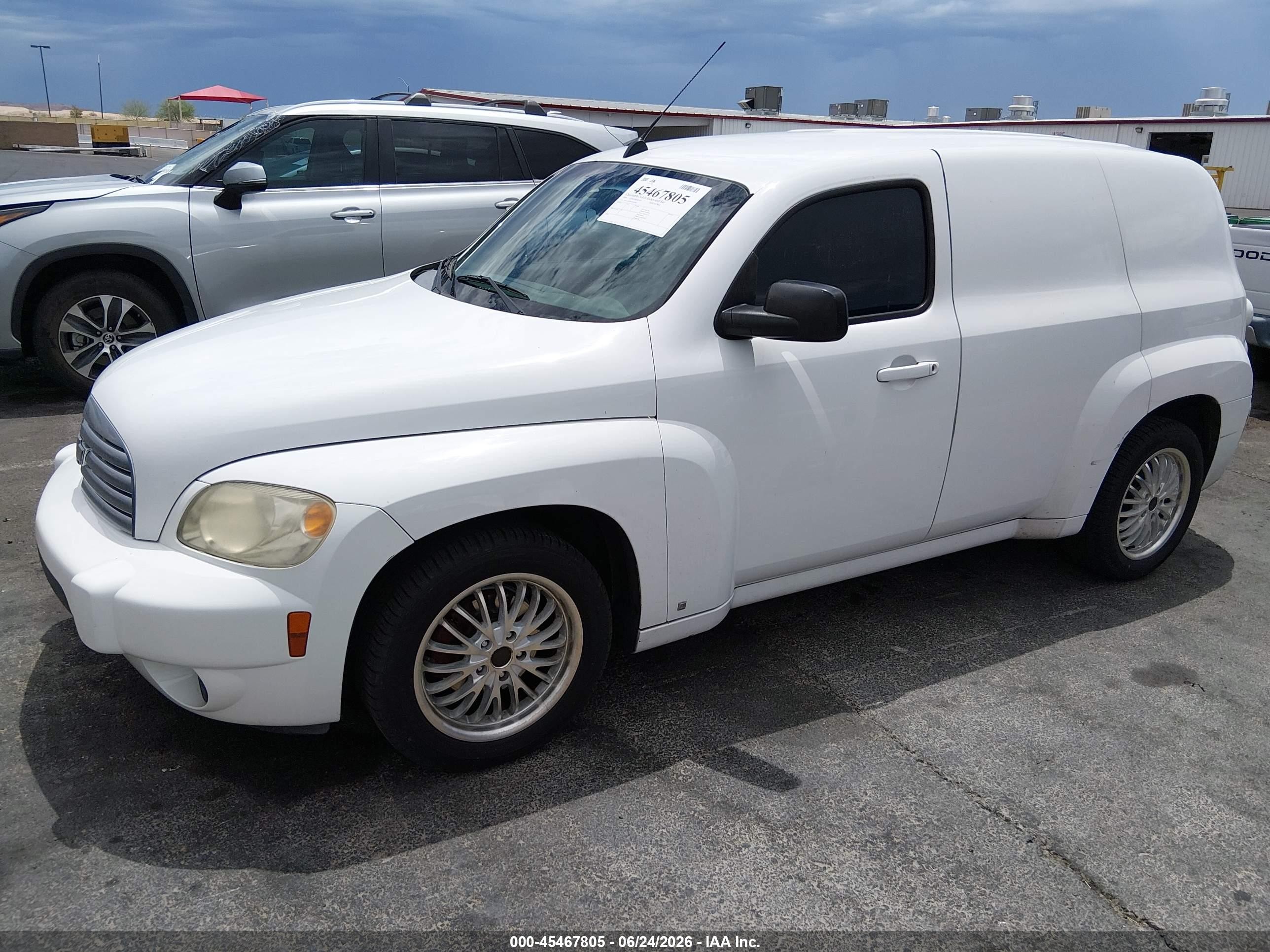 2009 Chevrolet Hhr Panel Ls White vin: 3GCCA85B49S557082