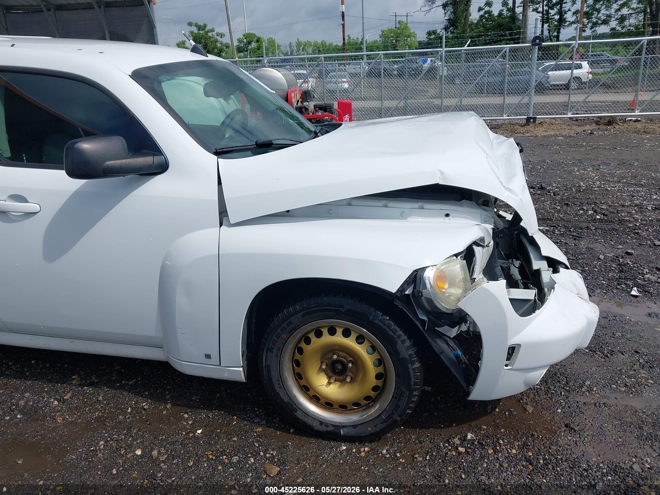 2009 Chevrolet Hhr Panel Ls White vin: 3GCCA85B59S612851