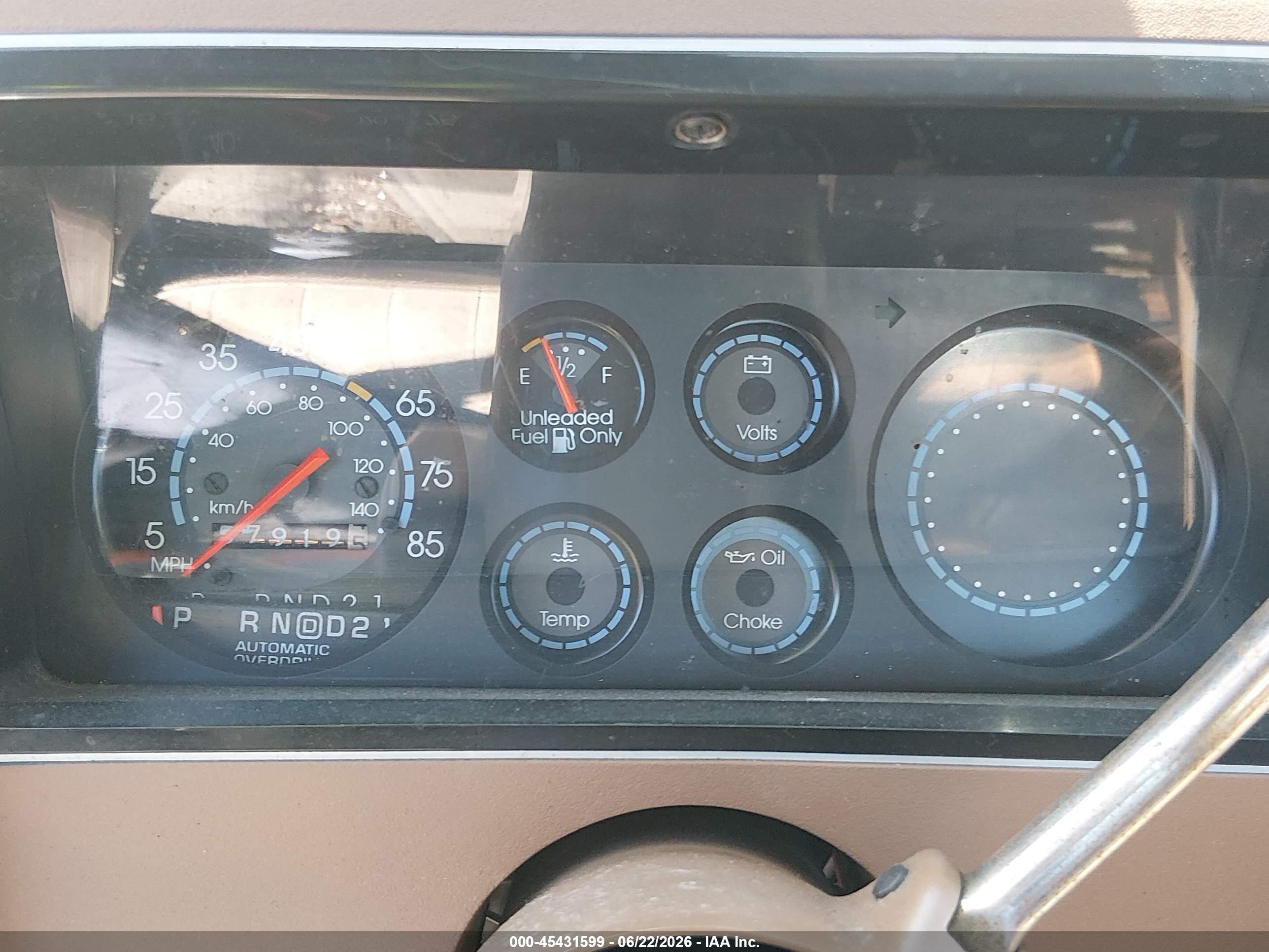 1987 Chevrolet El Camino   Желто-коричневый vin: 3GCCW80H0HS904645