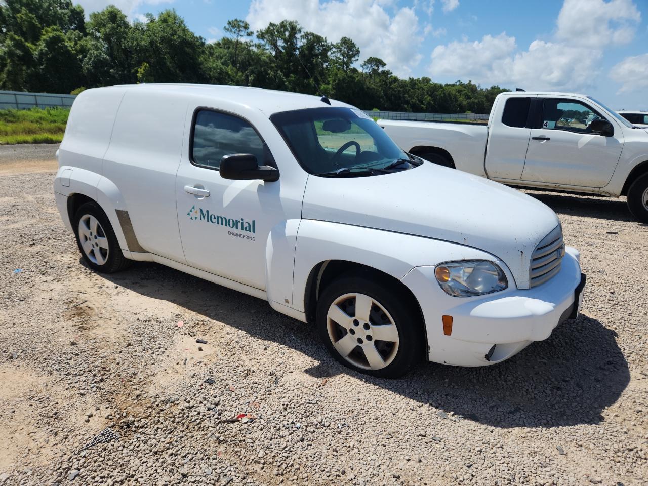 2008 Chevrolet Hhr Panel Ls White vin: 3GCDA15D98S530875 Damage: Front Bumper/Cover, Scraped, 4 To 5 Inches