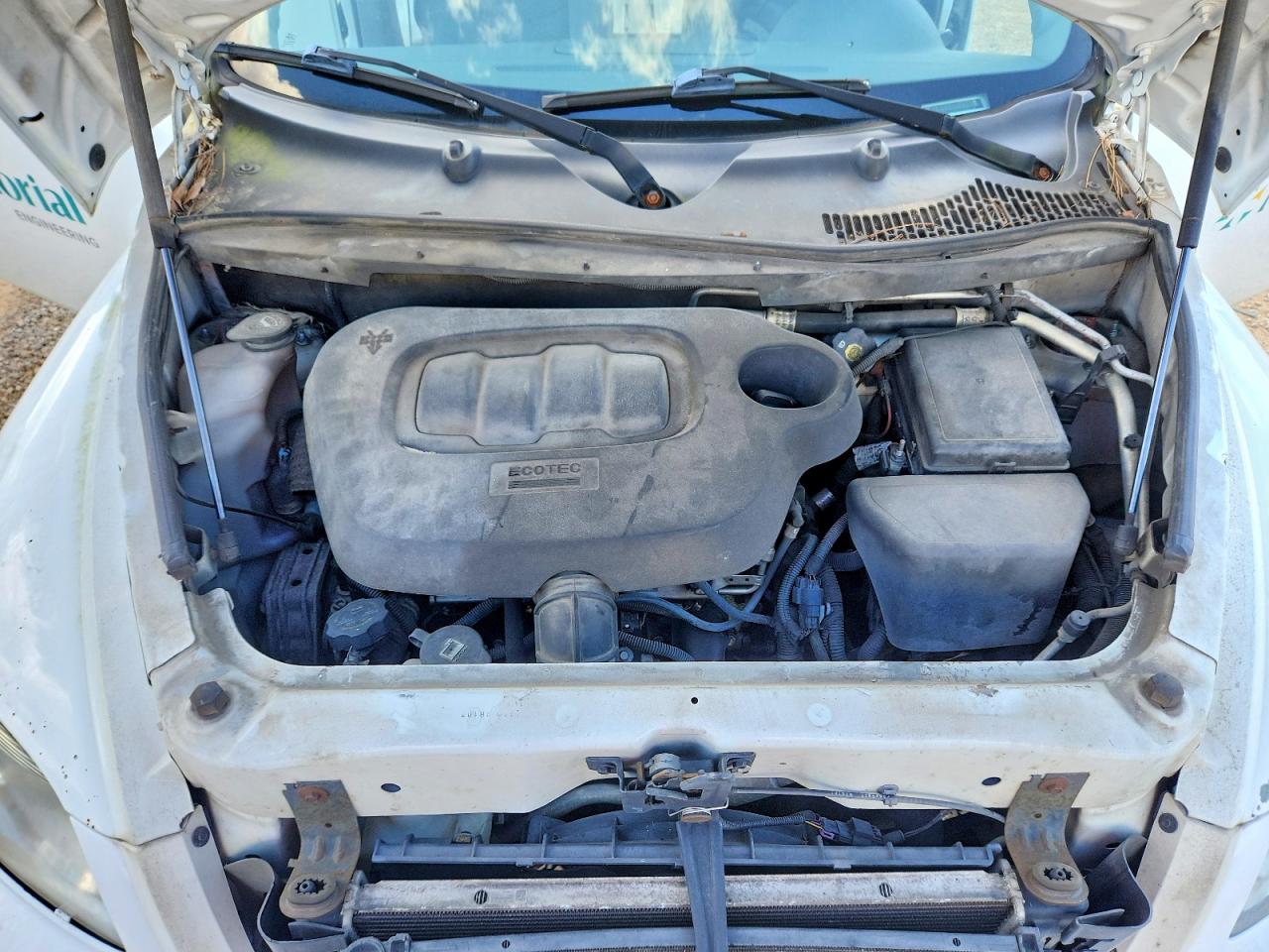 2008 Chevrolet Hhr Panel Ls White vin: 3GCDA15D98S530875